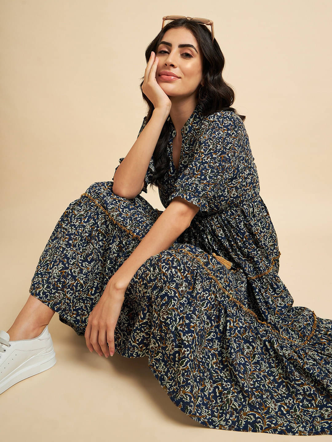     			Krunal Raiyani Women Crepe Printed Fit & Flare Dress ( Blue )