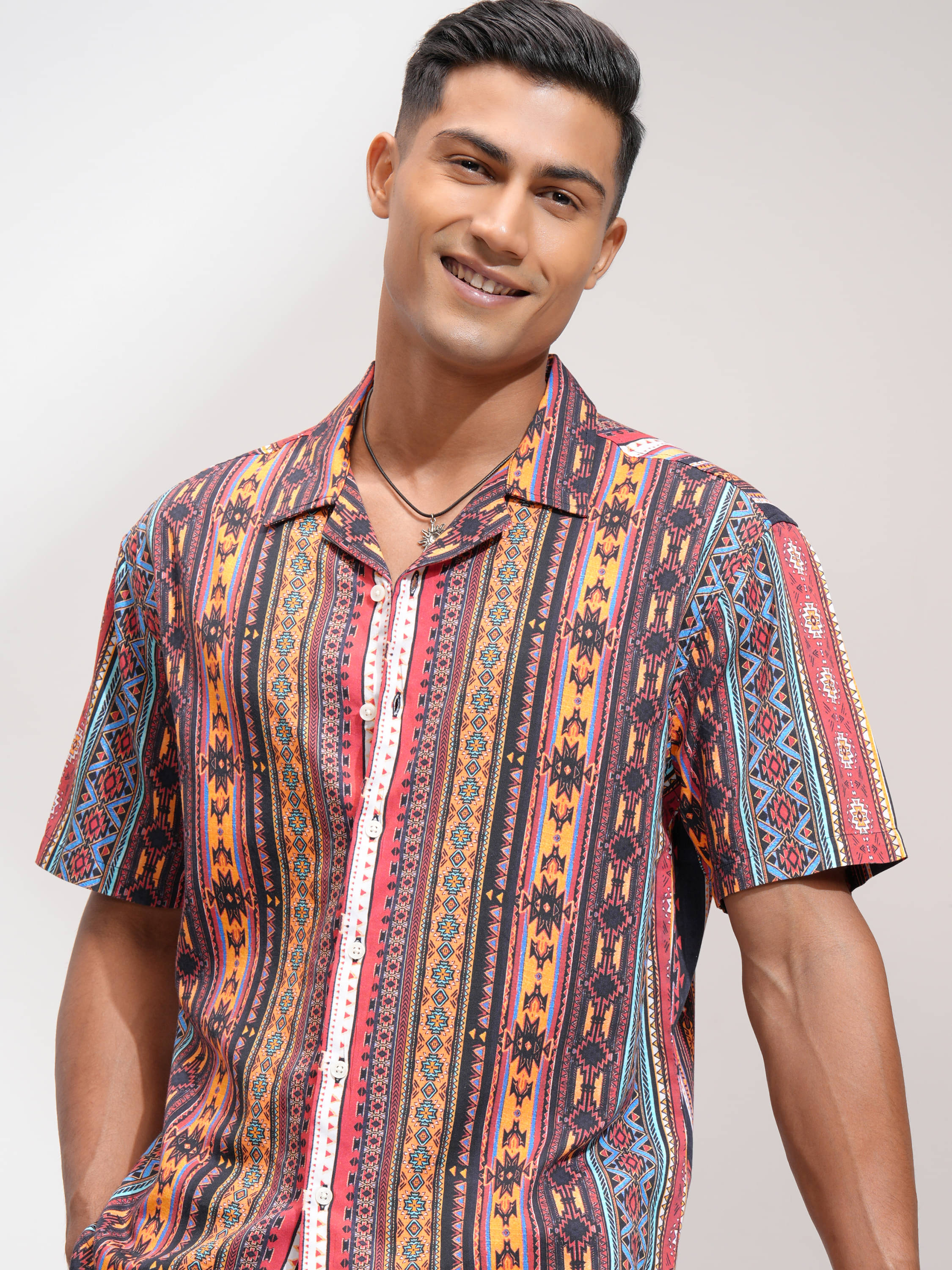 Locomotive 100% Cotton Relaxed Fit Printed Half Sleeves Men's Casual Shirt - Multicolor ( Pack of 1 ) Locomotive 100% Cotton Relaxed Fit Printed Half Sleeves Men's Casual Shirt - Multicolor ( Pack of 1 )