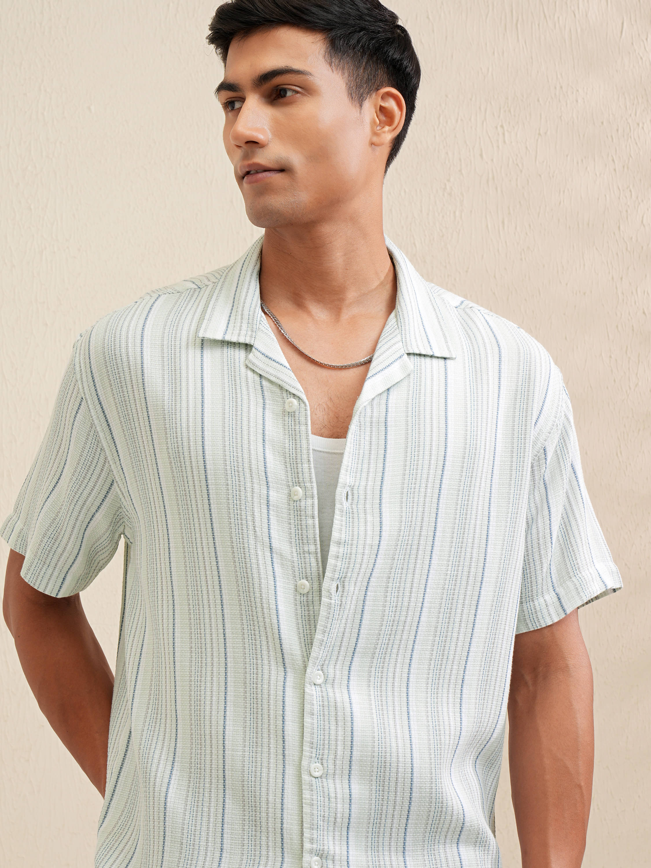     			Locomotive 100% Cotton Relaxed Fit Striped Half Sleeves Men's Casual Shirt - Multicolor ( Pack of 1 )
