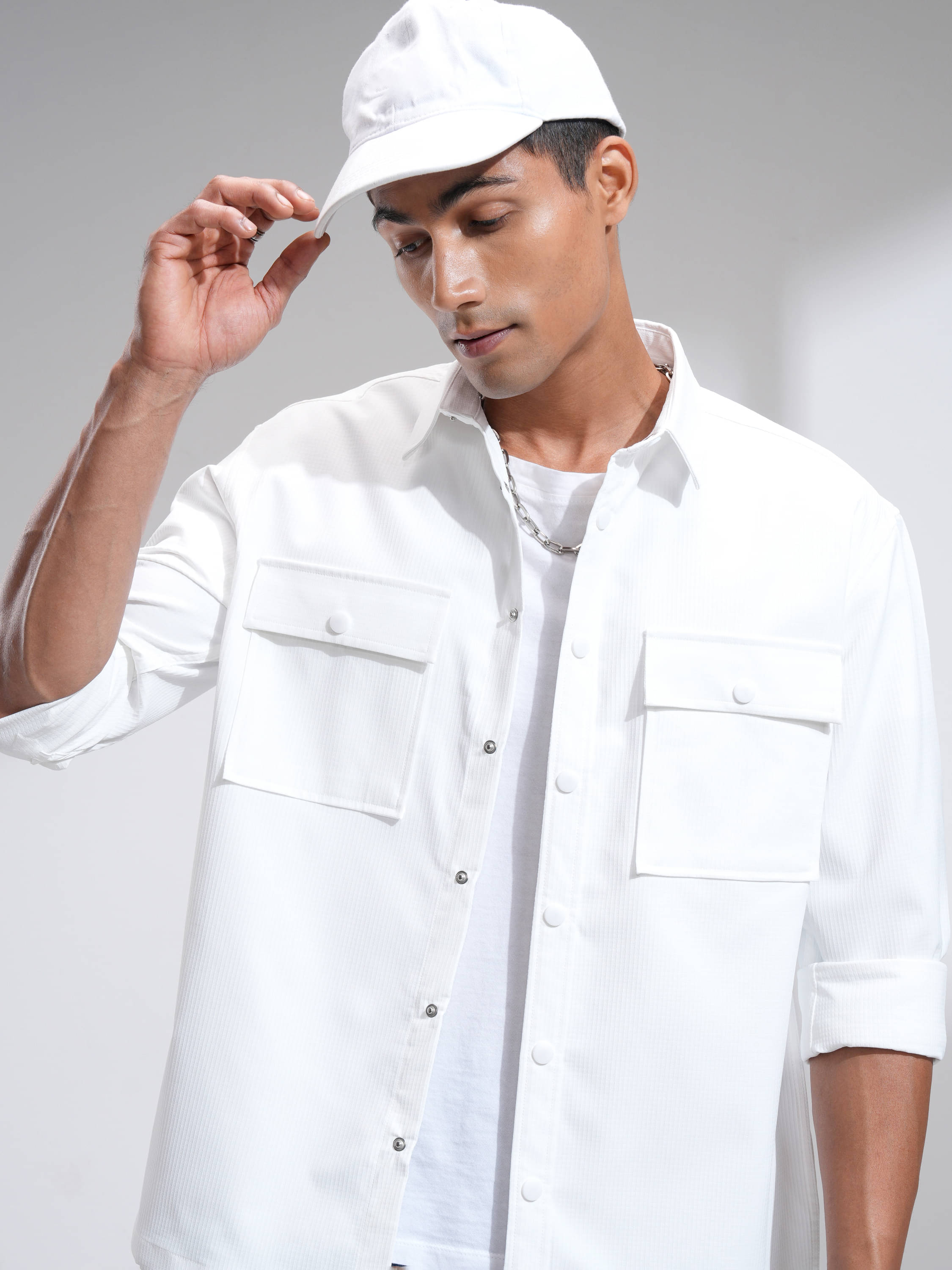     			Locomotive Polyester Oversized Fit Self Design Full Sleeves Men's Casual Shirt - White ( Pack of 1 )