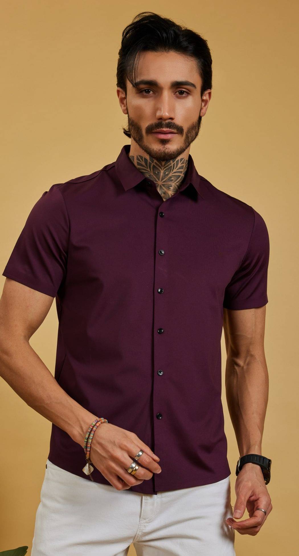     			OTFIT FEB PRIVATE LIMITED Chiffon Regular Fit Solids Half Sleeves Men's Casual Shirt - Maroon ( Pack of 1 )