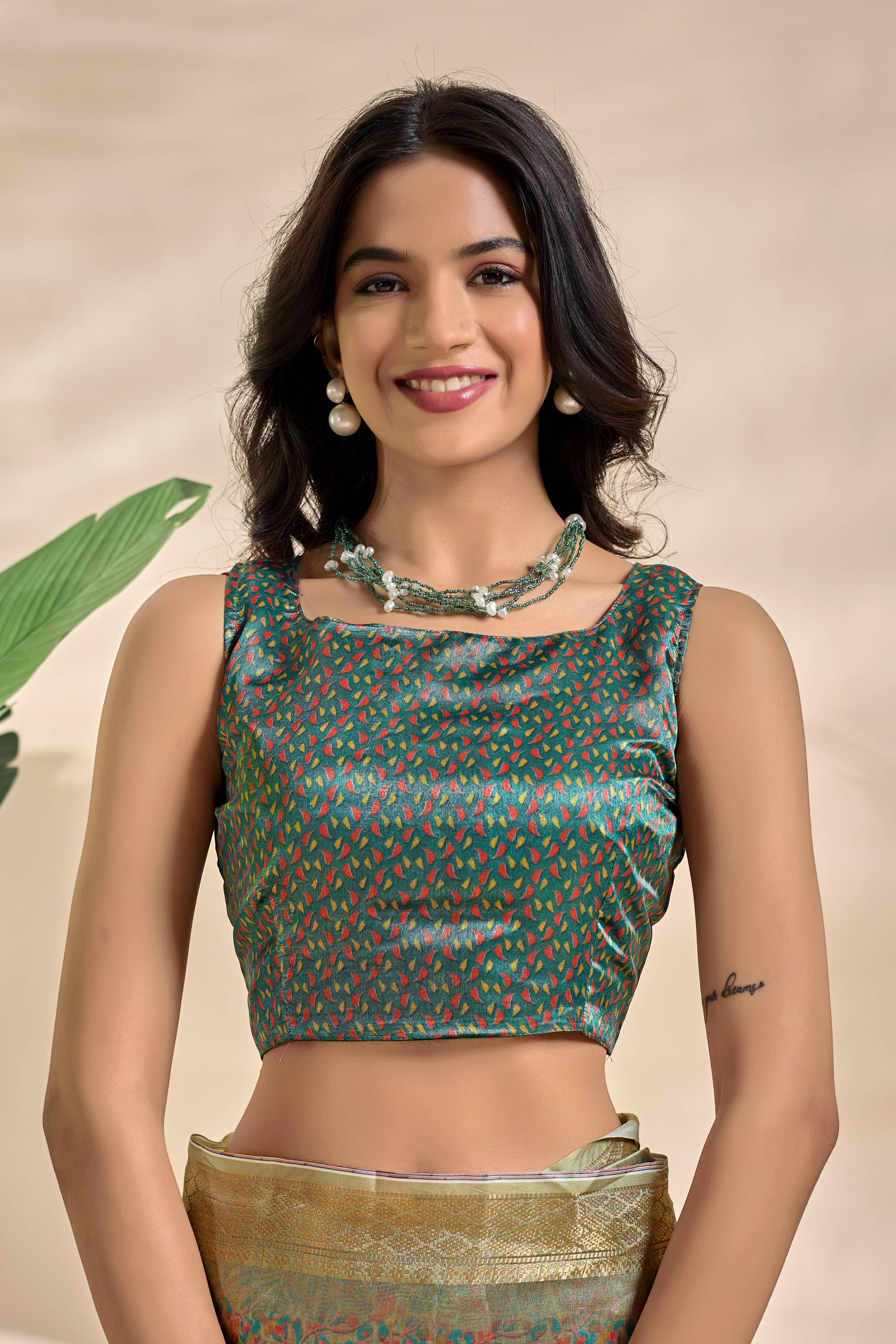     			THE PRIVATE LABLE Art Silk Printed Regular Saree With Unstitched Blouse Piece ( Olive )