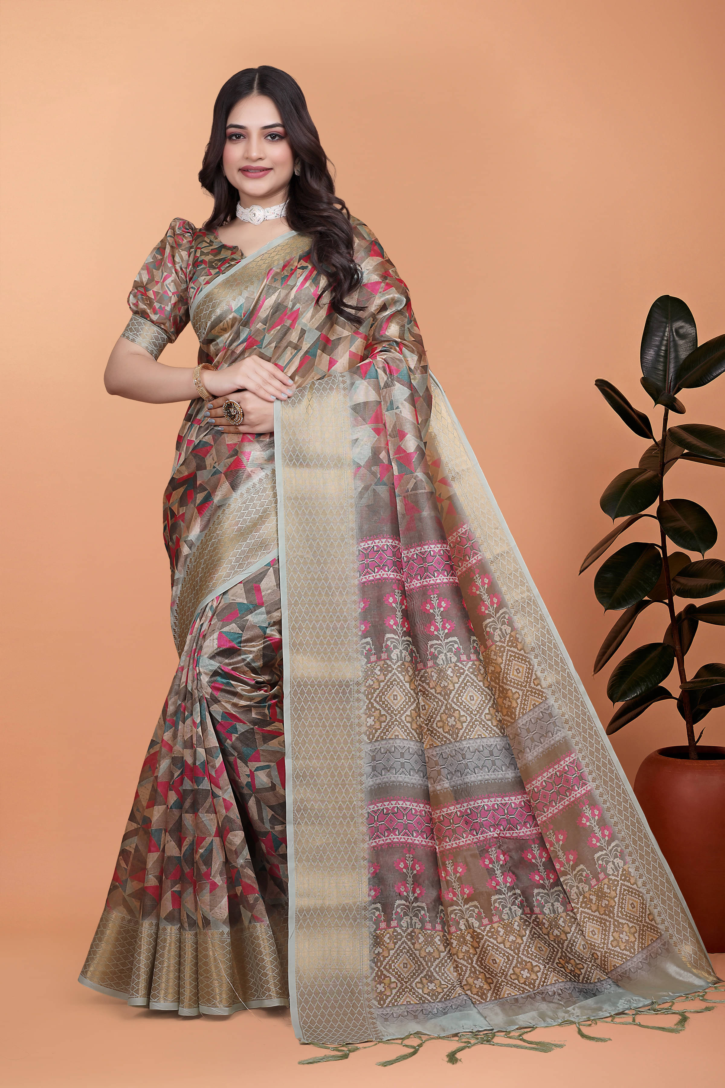    			THE PRIVATE LABLE Art Silk Printed Regular Saree With Unstitched Blouse Piece ( Multicolor )