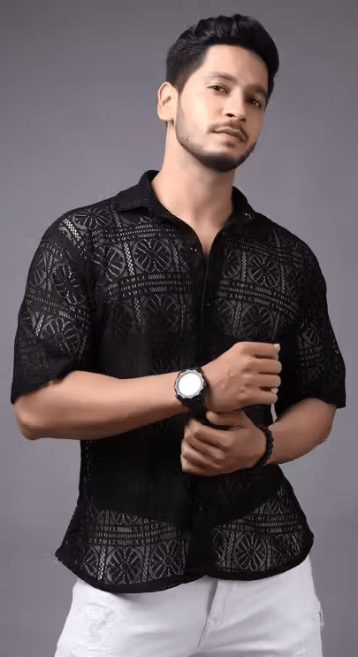    			TarrenT HunT Cotton Blend Regular Fit Self Design Half Sleeves Men's Casual Shirt - Black ( Pack of 1 )