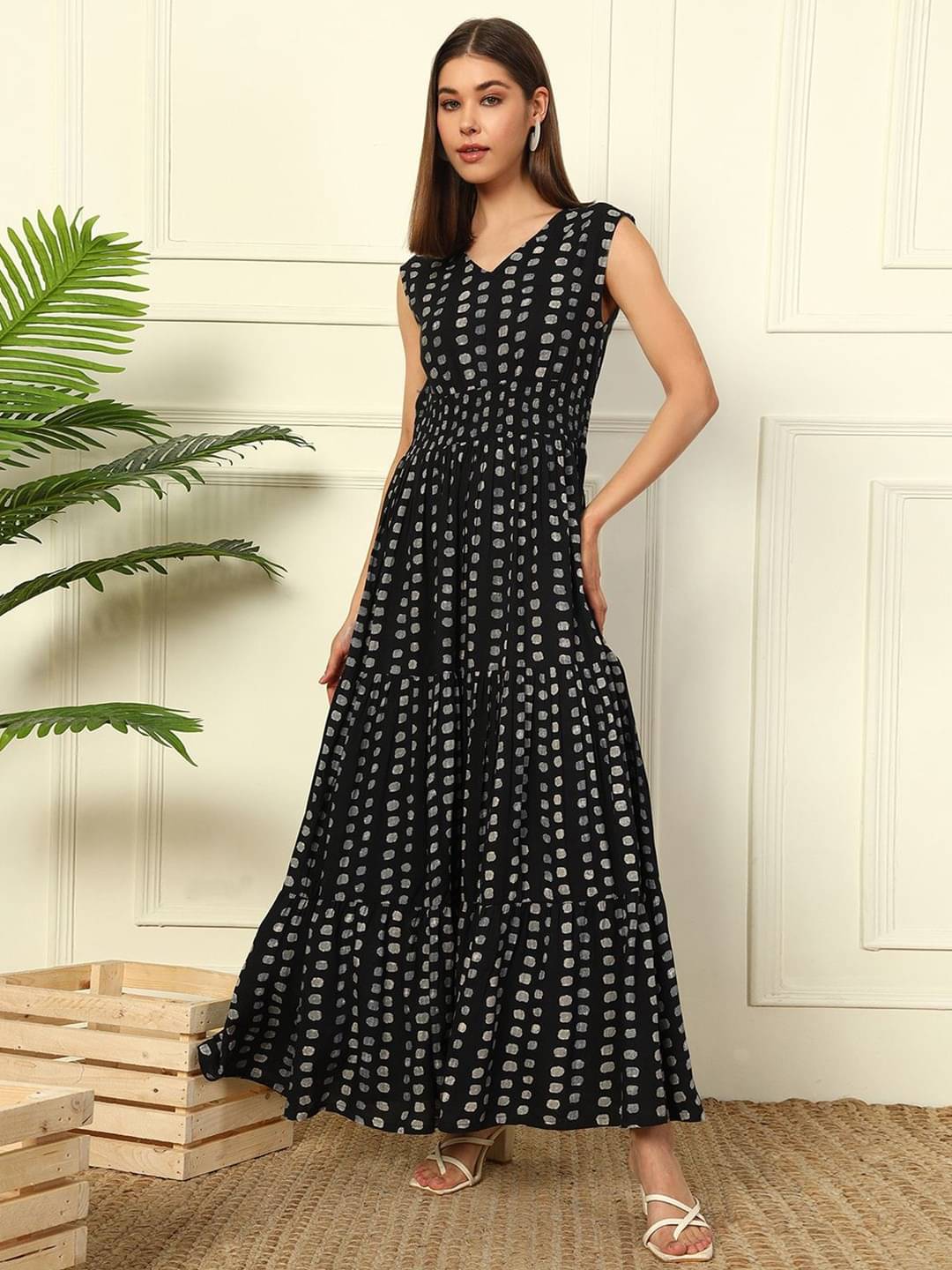     			Femvy Women Crepe Printed Fit & Flare Dress ( Black )