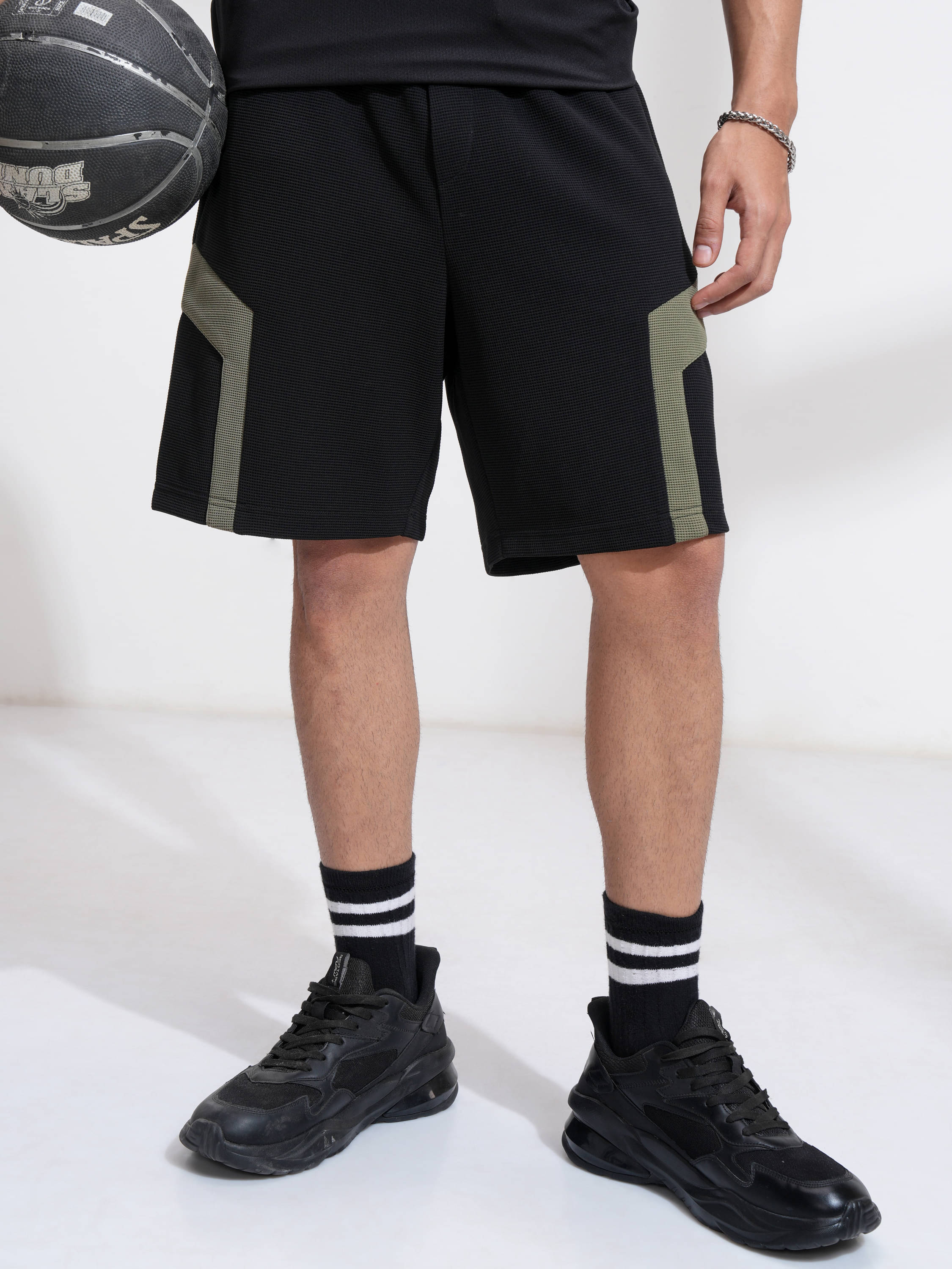 Highlander Olive Polyester Men's Shorts ( Pack of 1 ) Highlander Olive Polyester Men's Shorts ( Pack of 1 )
