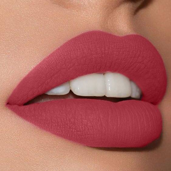     			Moraze Maroon Matte Long Lasting Liquid Lipstick ( Pack of 1 )