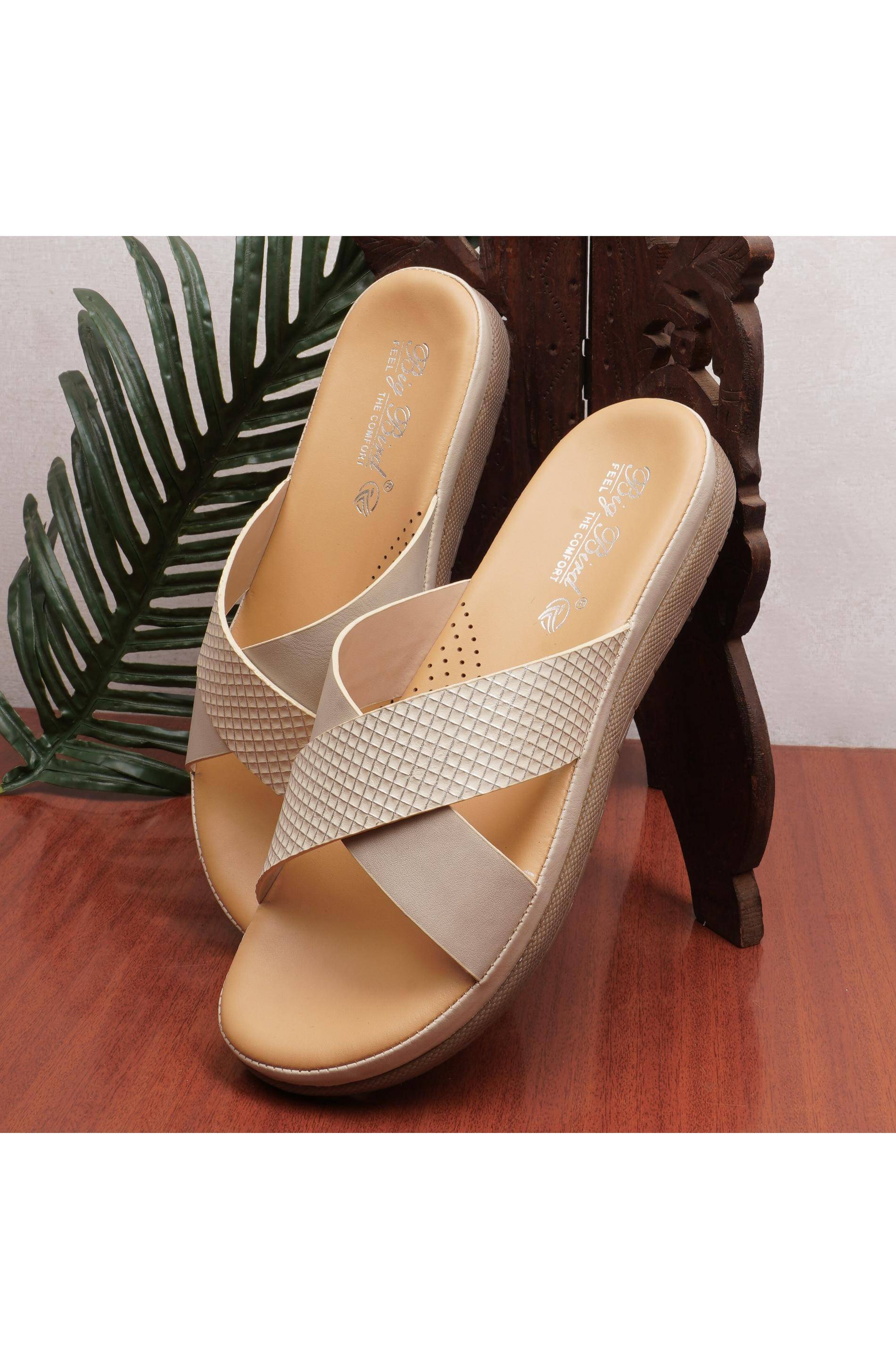 BIG BIRD Cream Women's Flats     			BIG BIRD Cream Women's Flats