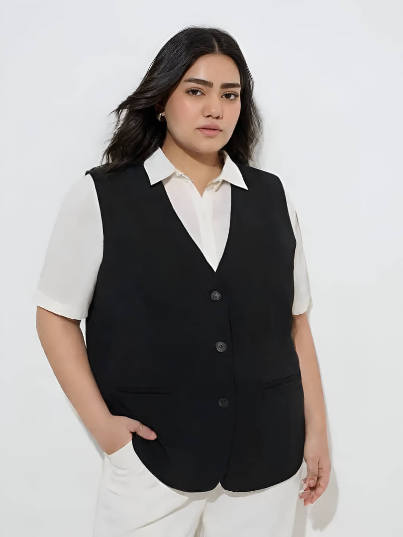 CADMON Women Cotton Solid Regular Shrug ( Black ) CADMON Women Cotton Solid Regular Shrug ( Black )