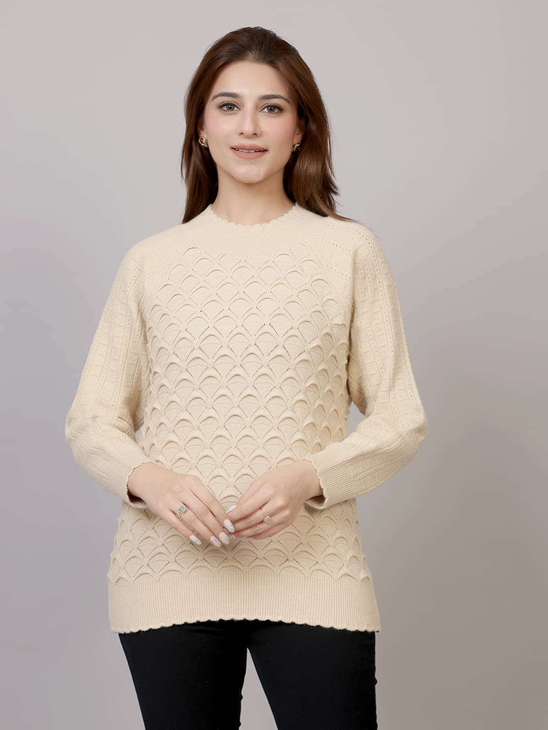     			FEVERFEW Women Woollen Round Neck Pullover ( Off White )