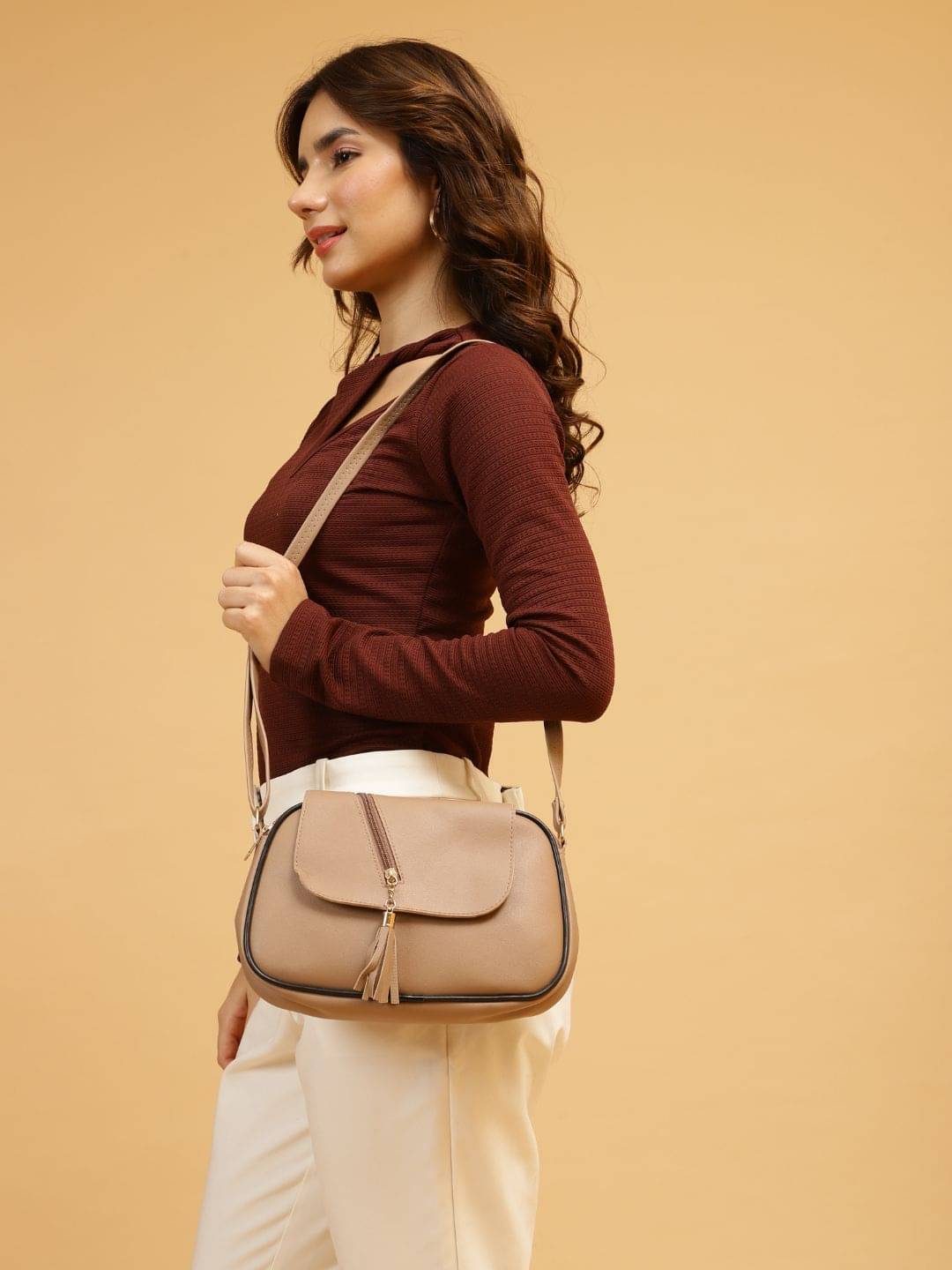     			Life Roads Sling Bag PU Set of 1 ( Camel )