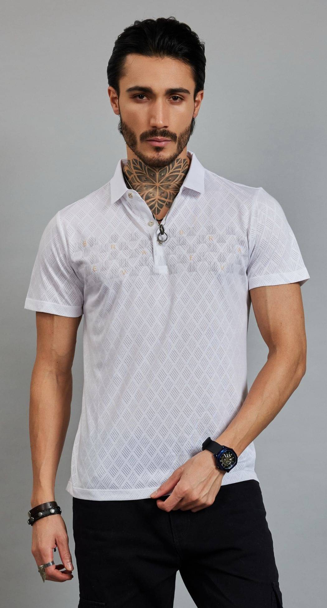     			OTFIT FEB PRIVATE LIMITED Men Cotton Blend Regular Fit Self Design Polo T Shirt ( White )
