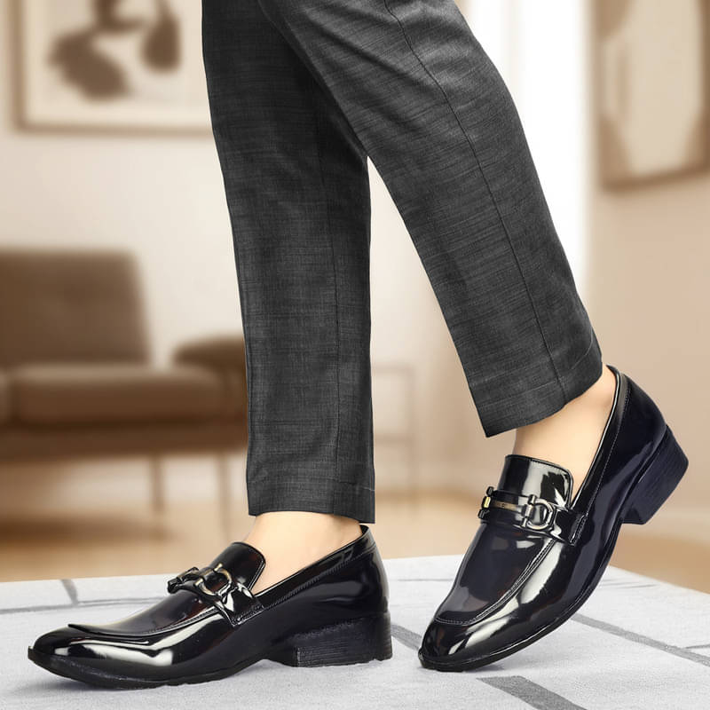     			Pilado Black Men's Mocassin Formal Shoes