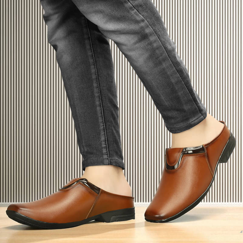     			Pilado Tan Men's Mocassin Formal Shoes
