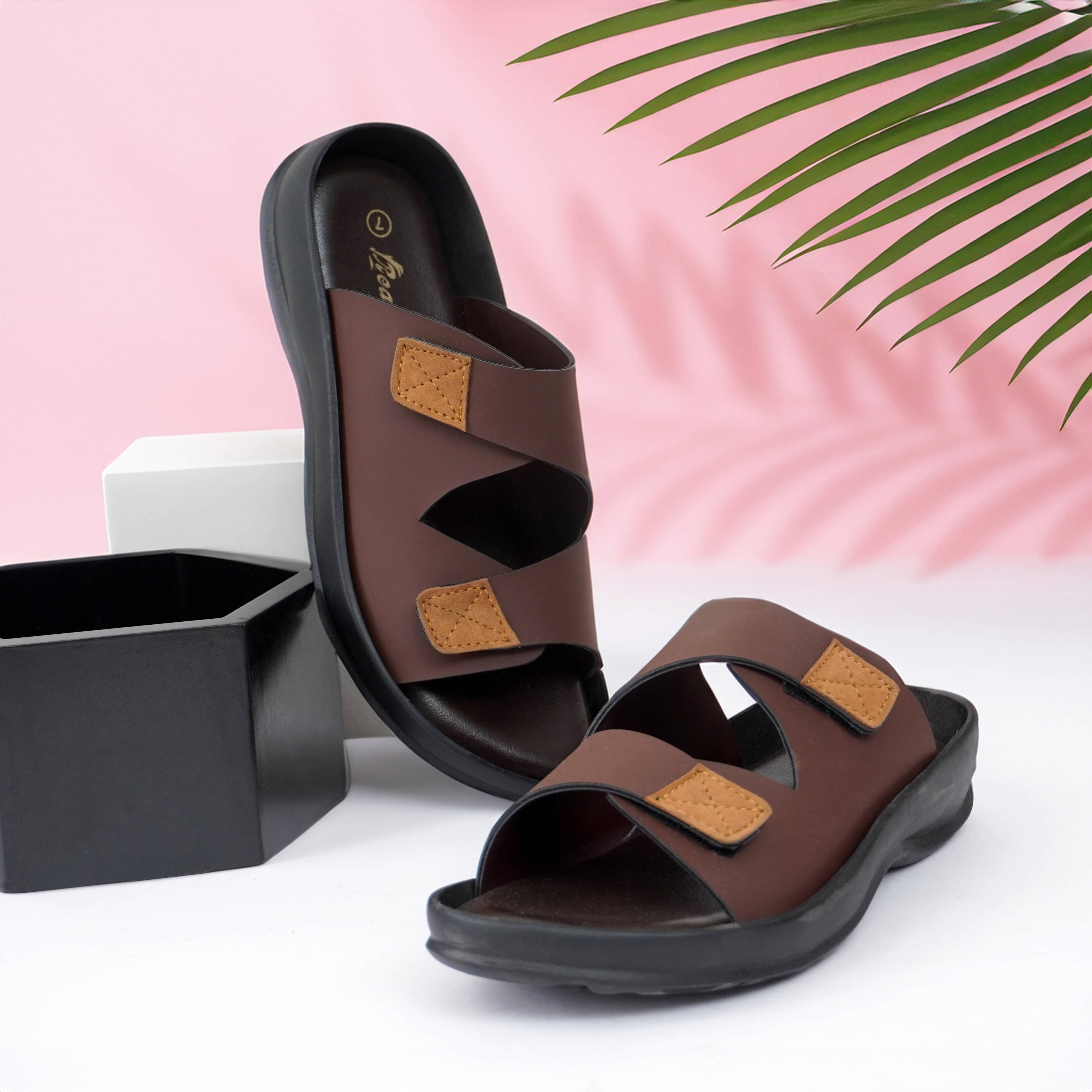     			Real Bliss Brown Men's Leather Slipper