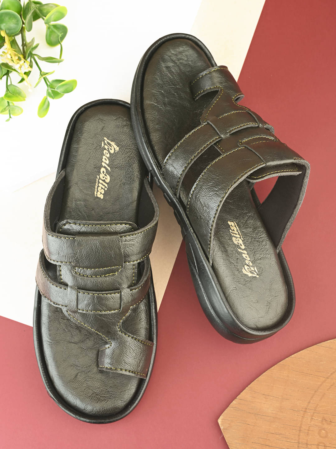     			Real Bliss Olive Men's Leather Slipper