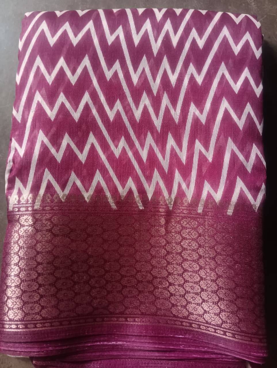     			yugana Chanderi Printed Chanderi saree With Unstitched Blouse Piece ( Pink )