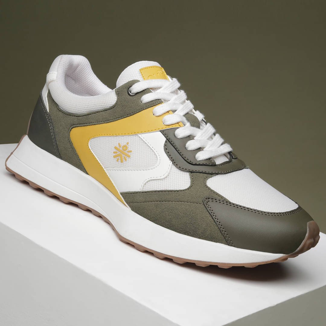     			Cult EasyBreezy White Men's Sneakers