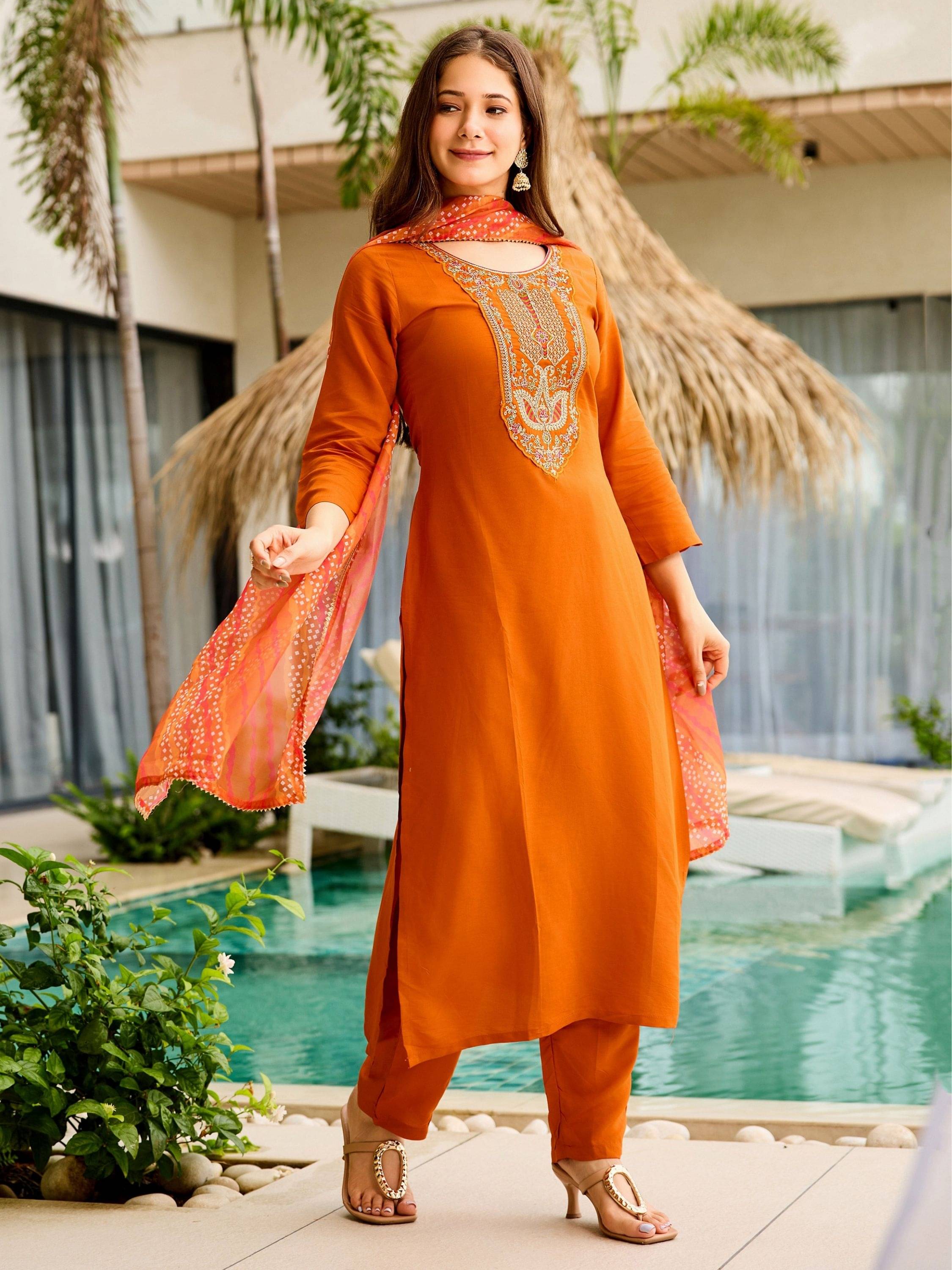     			Eeloo Women Rayon Embroidered Straight Kurti With Pants ( Orange )