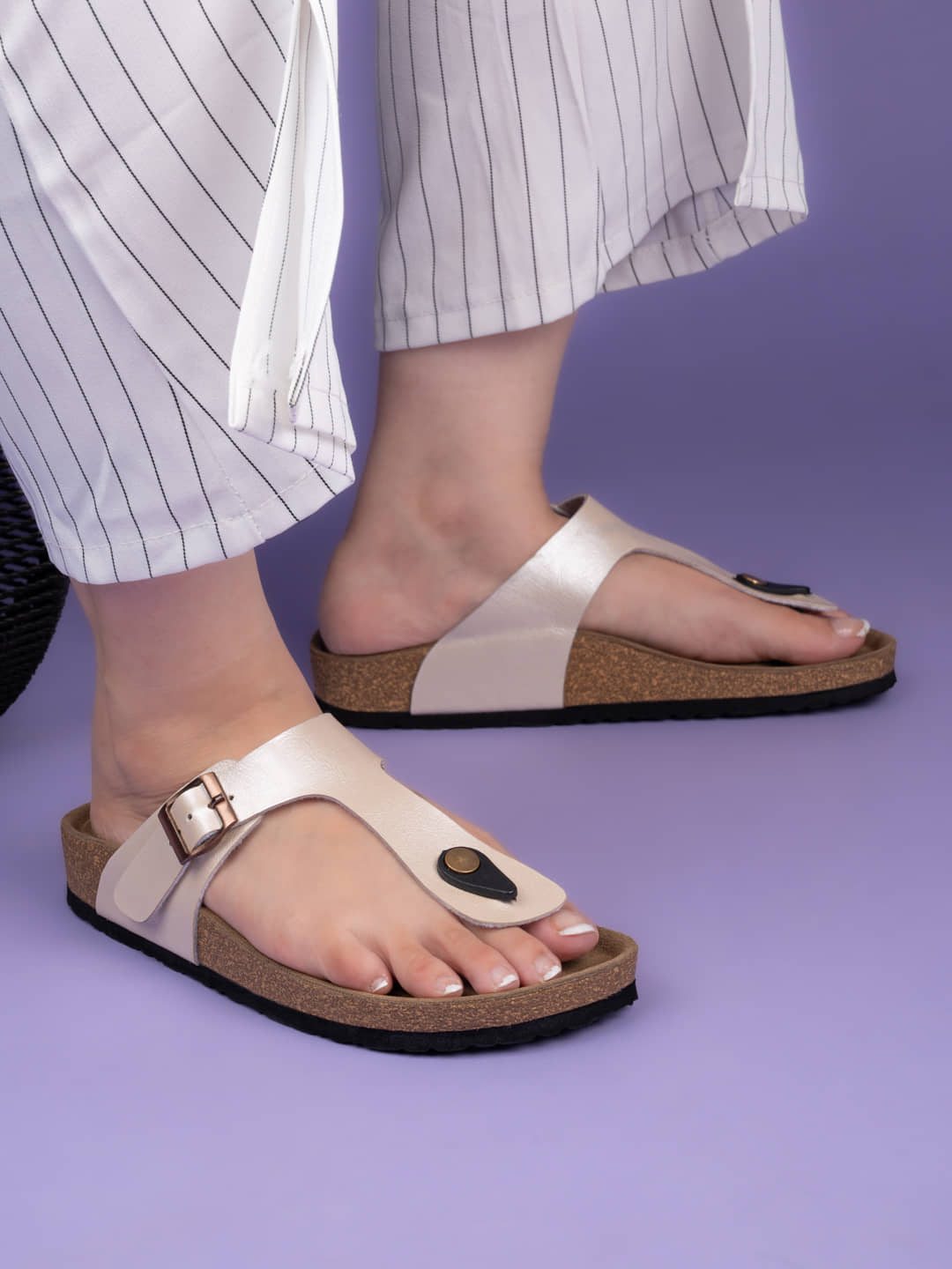 Fentacia Off White Women's Flats