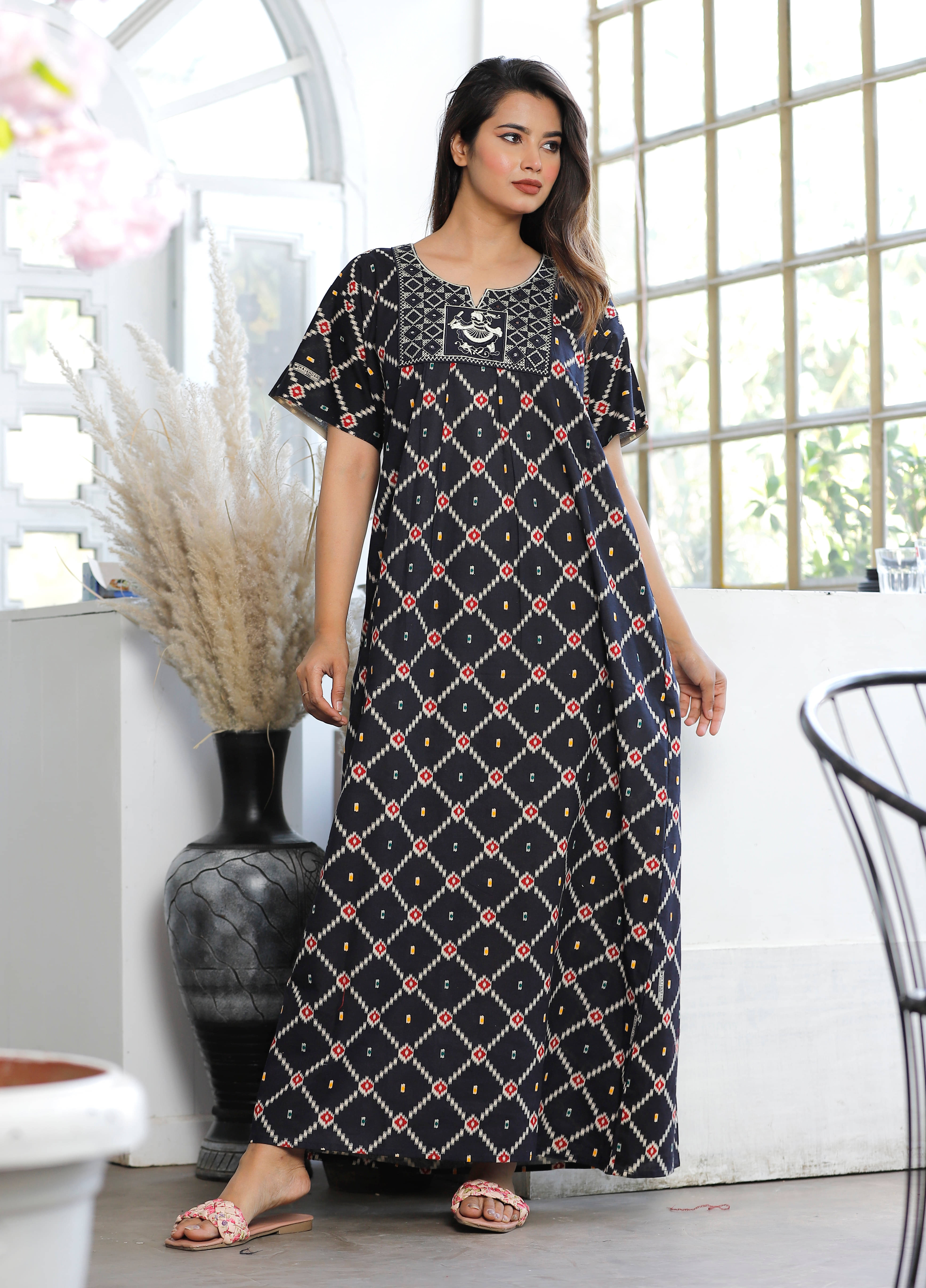     			G4Girl Cotton Embroidered Women Regular Nighty ( Purple )