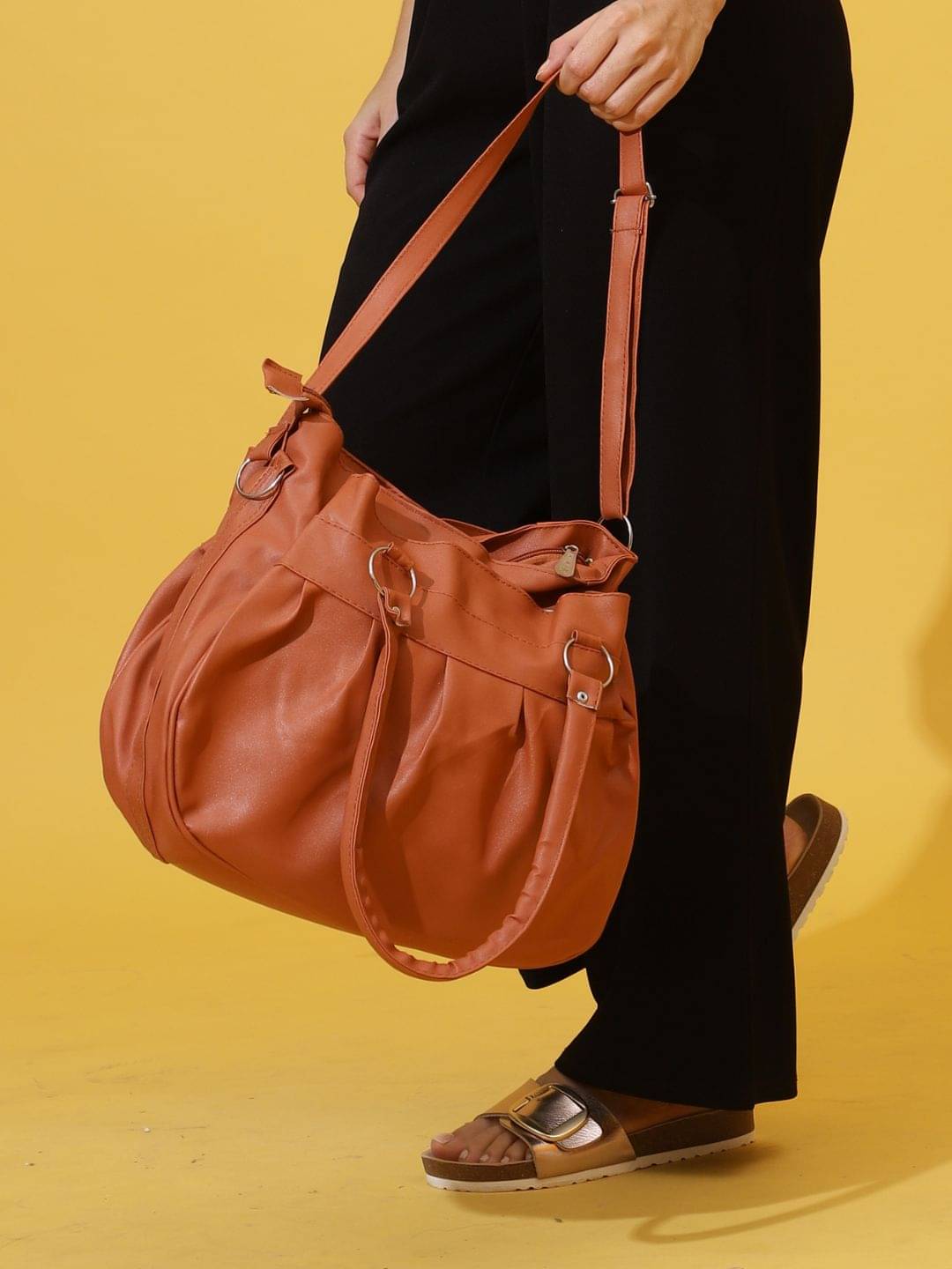     			Life Roads Hobo Bag PU Set of 1 ( Brown )