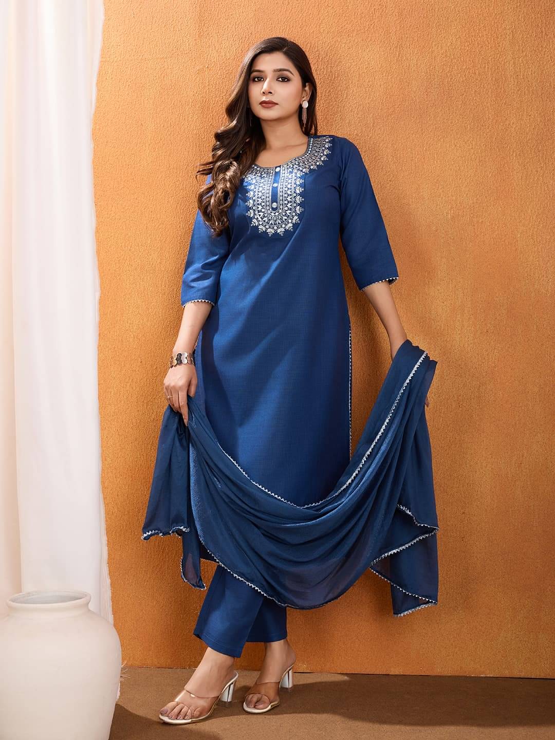     			MANJARA Women Cotton Blend Solid Straight Kurti With Pants ( Blue )