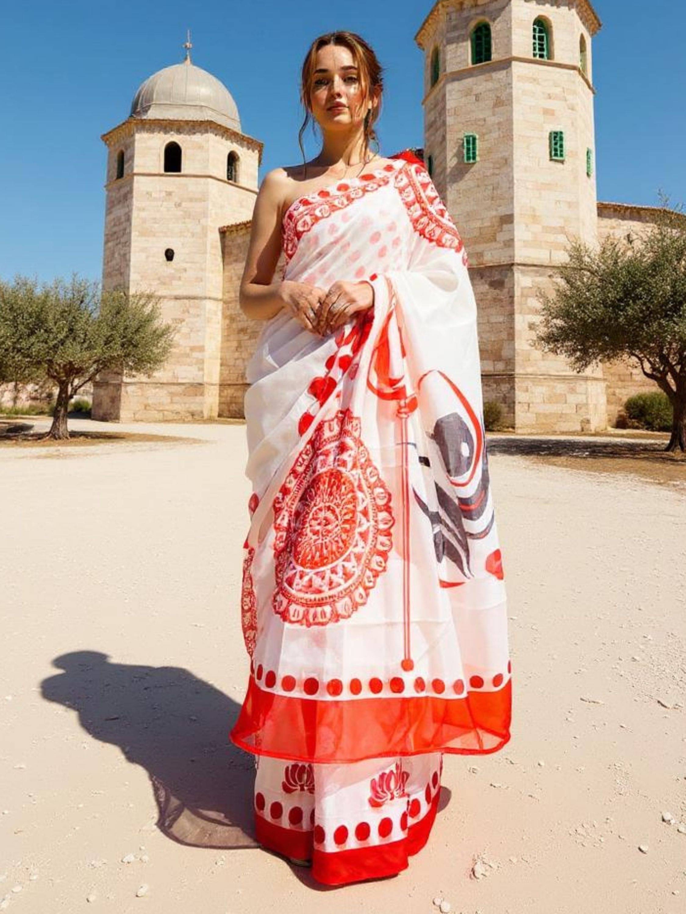 Niza Fashion Cotton Printed Regular Saree With Unstitched Blouse Piece ( White )     			Niza Fashion Cotton Printed Regular Saree With Unstitched Blouse Piece ( White )