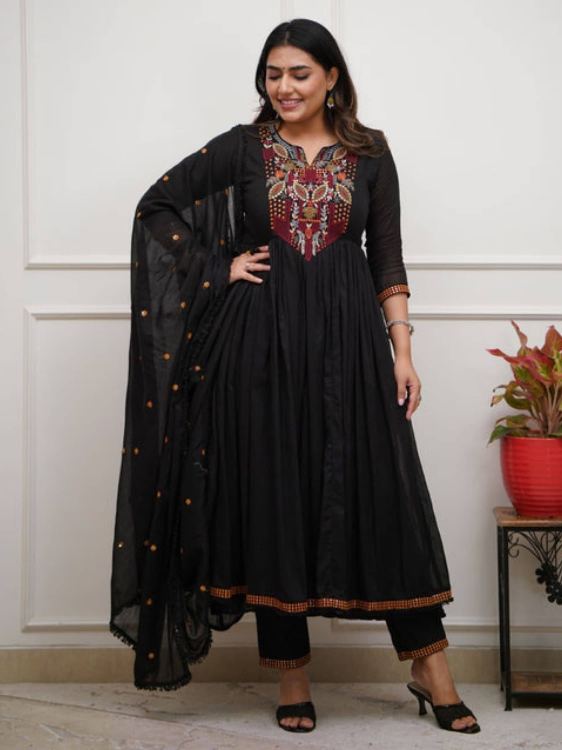 Niza Fashion Women Chanderi Embroidered Straight Kurti With Pants ( Black )