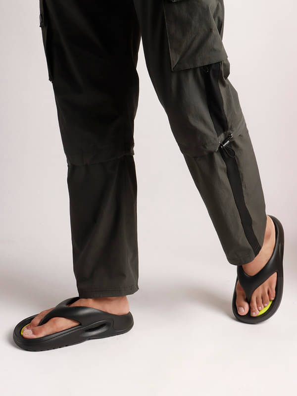     			Sukun Black Men's Thong Flip Flop