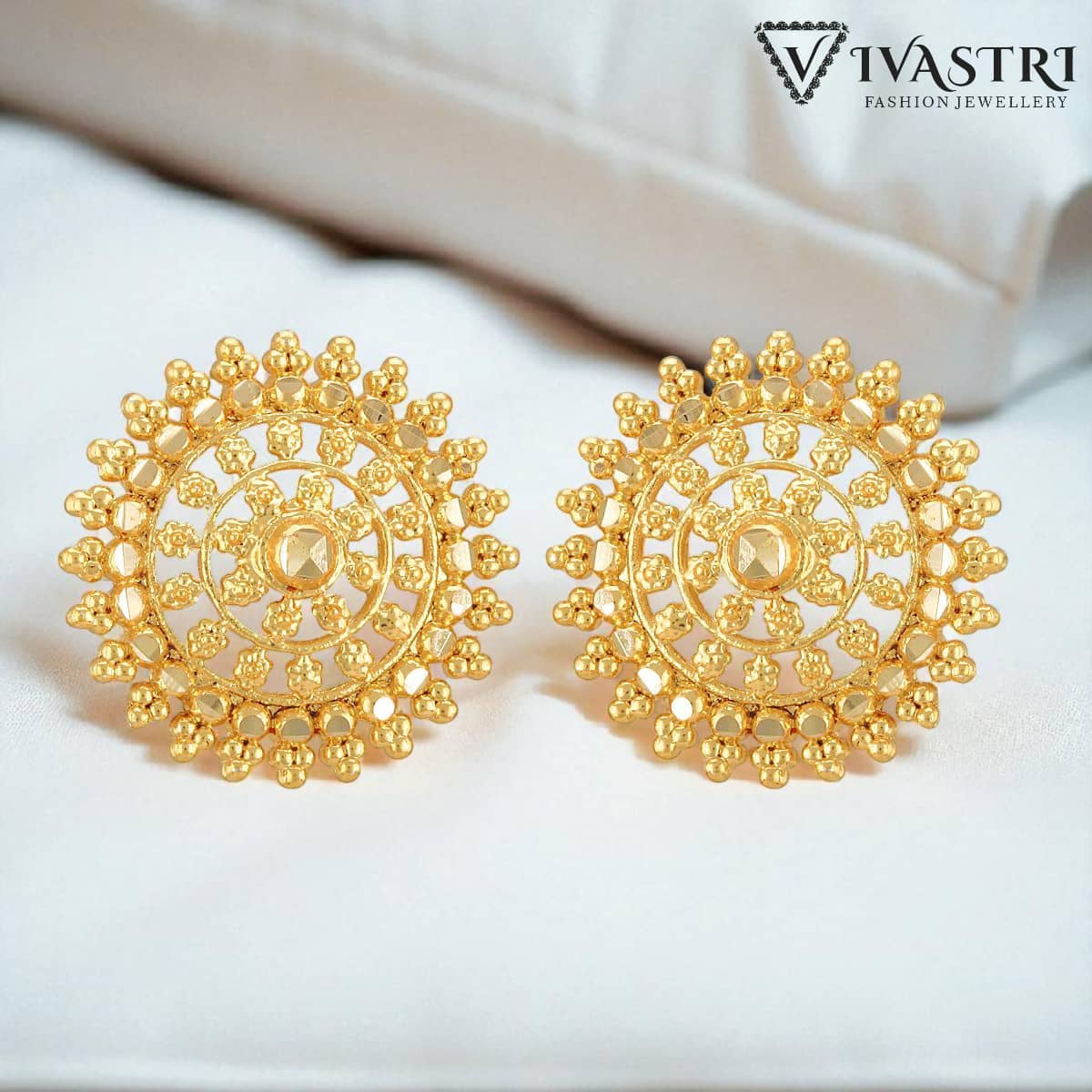 VIVASTRI Golden Stud Earrings ( Pack of 1 ) - Earrings | Buy online on ZillyBuy
