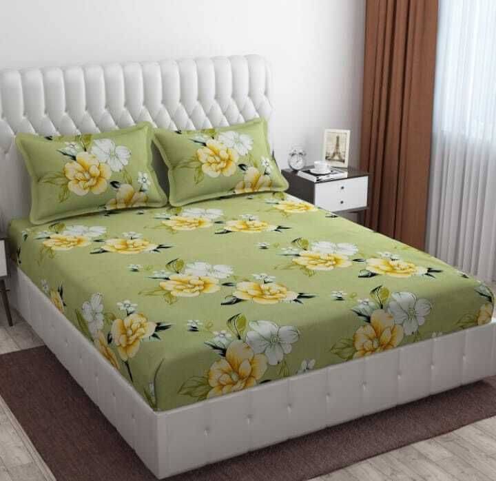 CottonDreamz Microfiber 1 Double Bedsheet with 2 Pillow Covers ( Green ) CottonDreamz Microfiber 1 Double Bedsheet with 2 Pillow Covers ( Green )