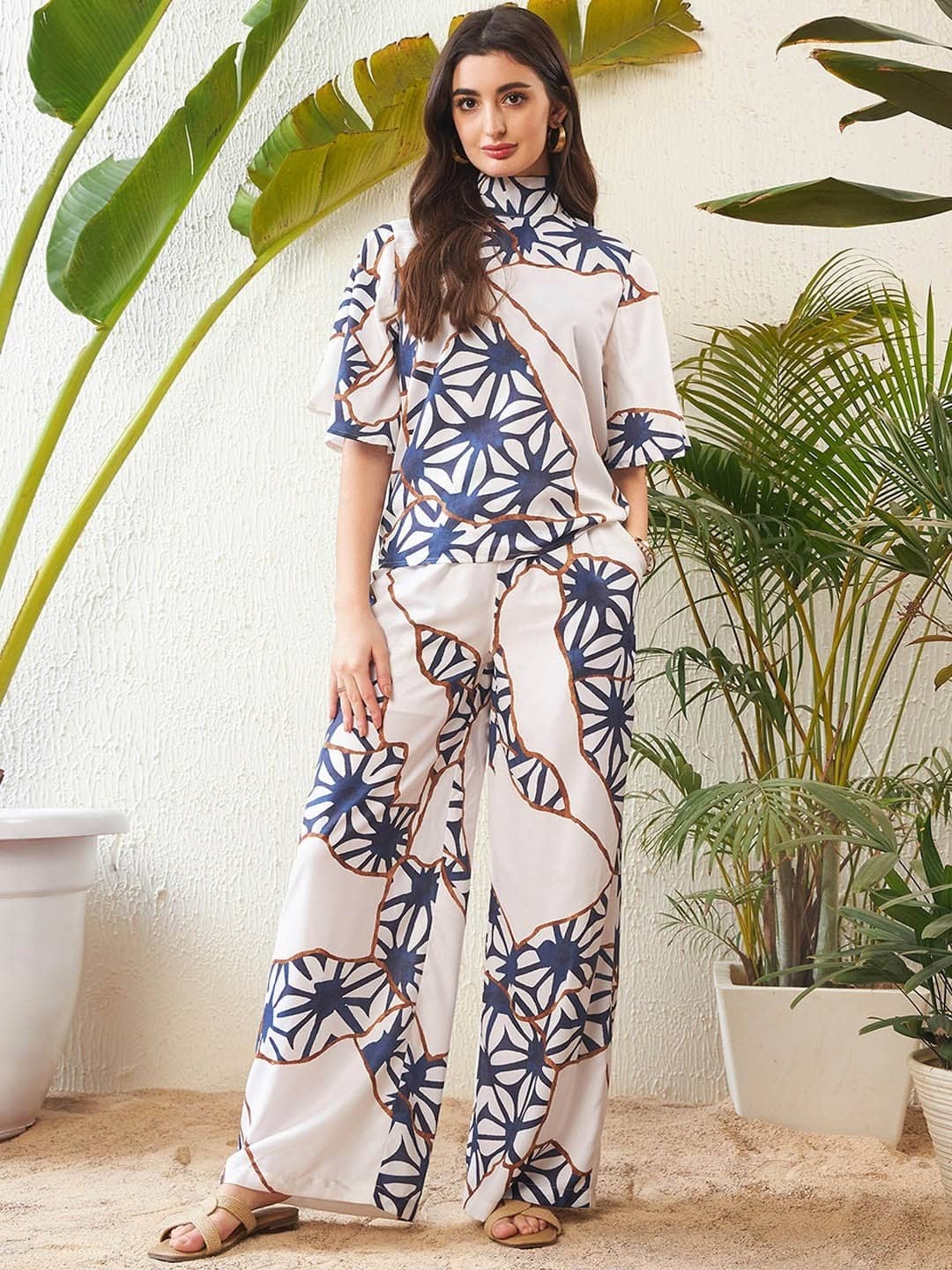 INDIAN SILKS Women Printed Tunic With Trousers Co-Ord Set ( Multicolor )