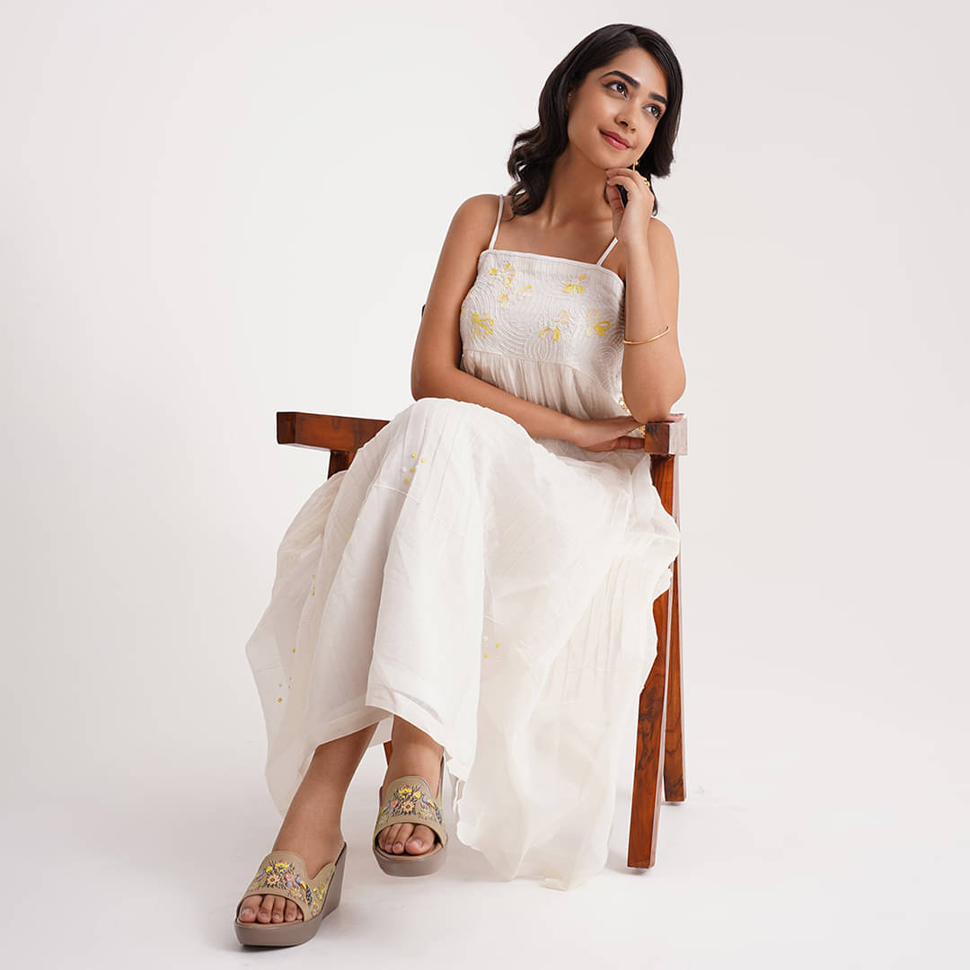     			JM Looks Beige Women's Sandal Heels