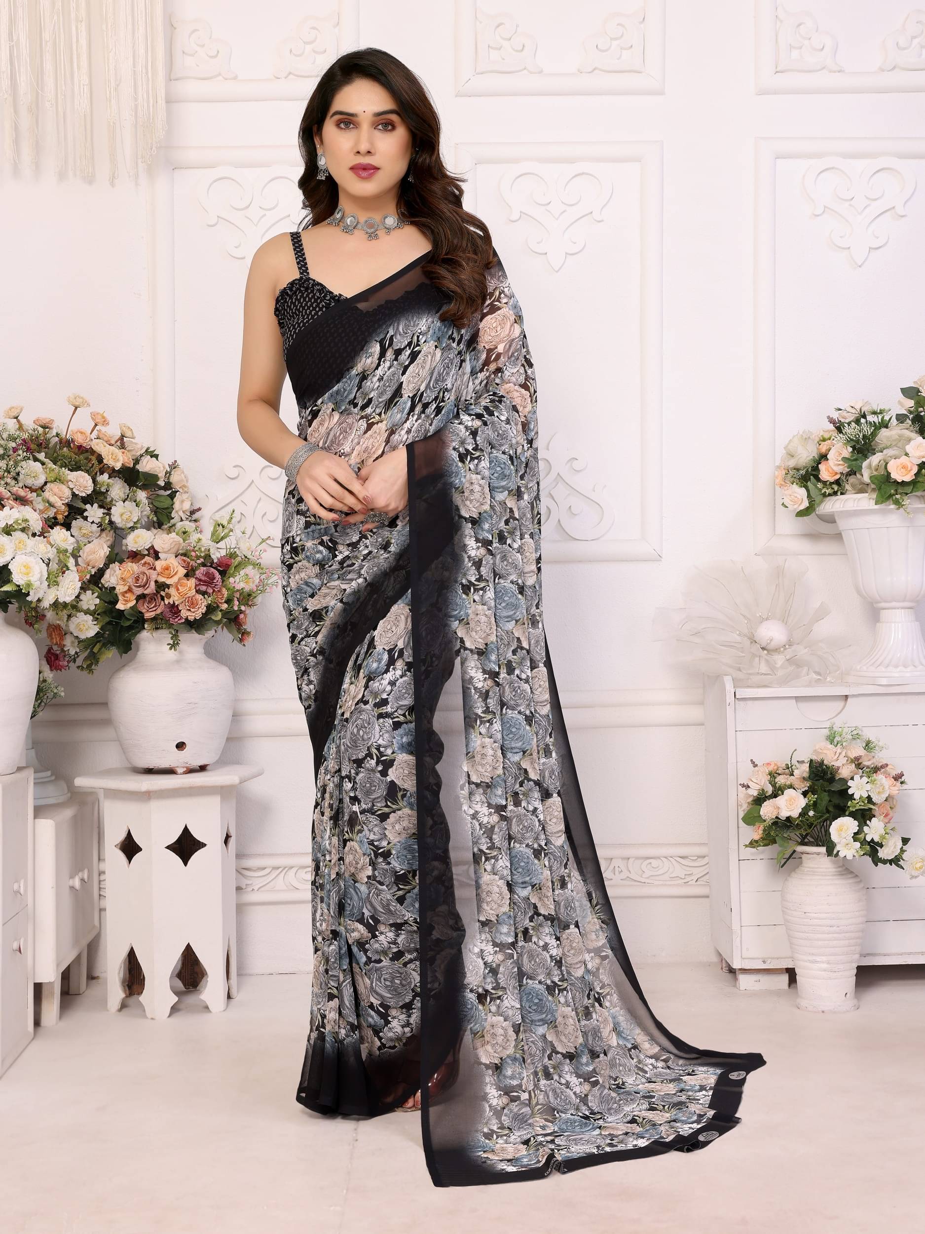 PANZORA Georgette Solid Regular Saree With Unstitched Blouse Piece ( Black ) PANZORA Georgette Solid Regular Saree With Unstitched Blouse Piece ( Black )