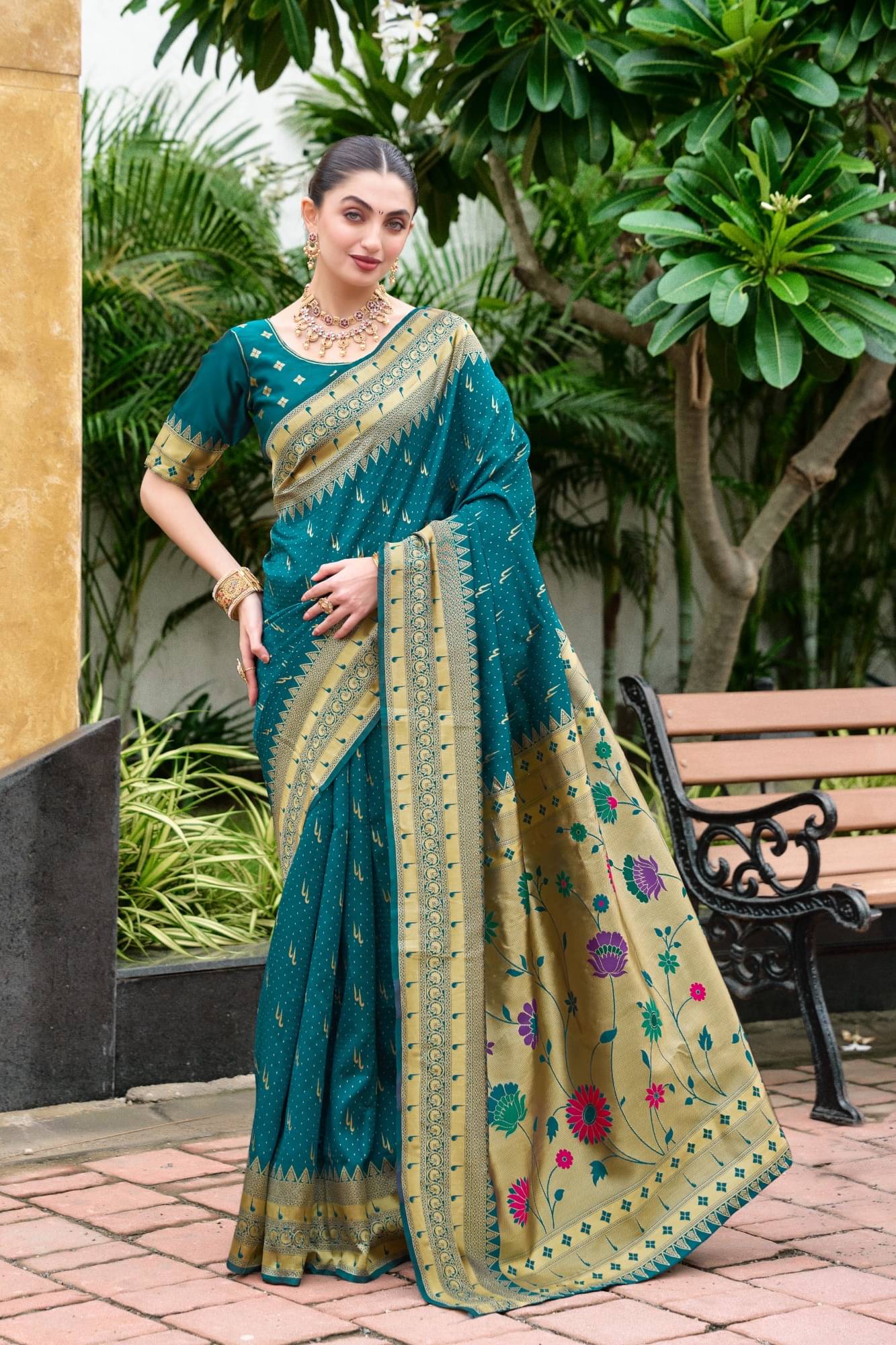 PANZORA Silk Solid Regular Saree With Unstitched Blouse Piece ( Teal ) PANZORA Silk Solid Regular Saree With Unstitched Blouse Piece ( Teal )