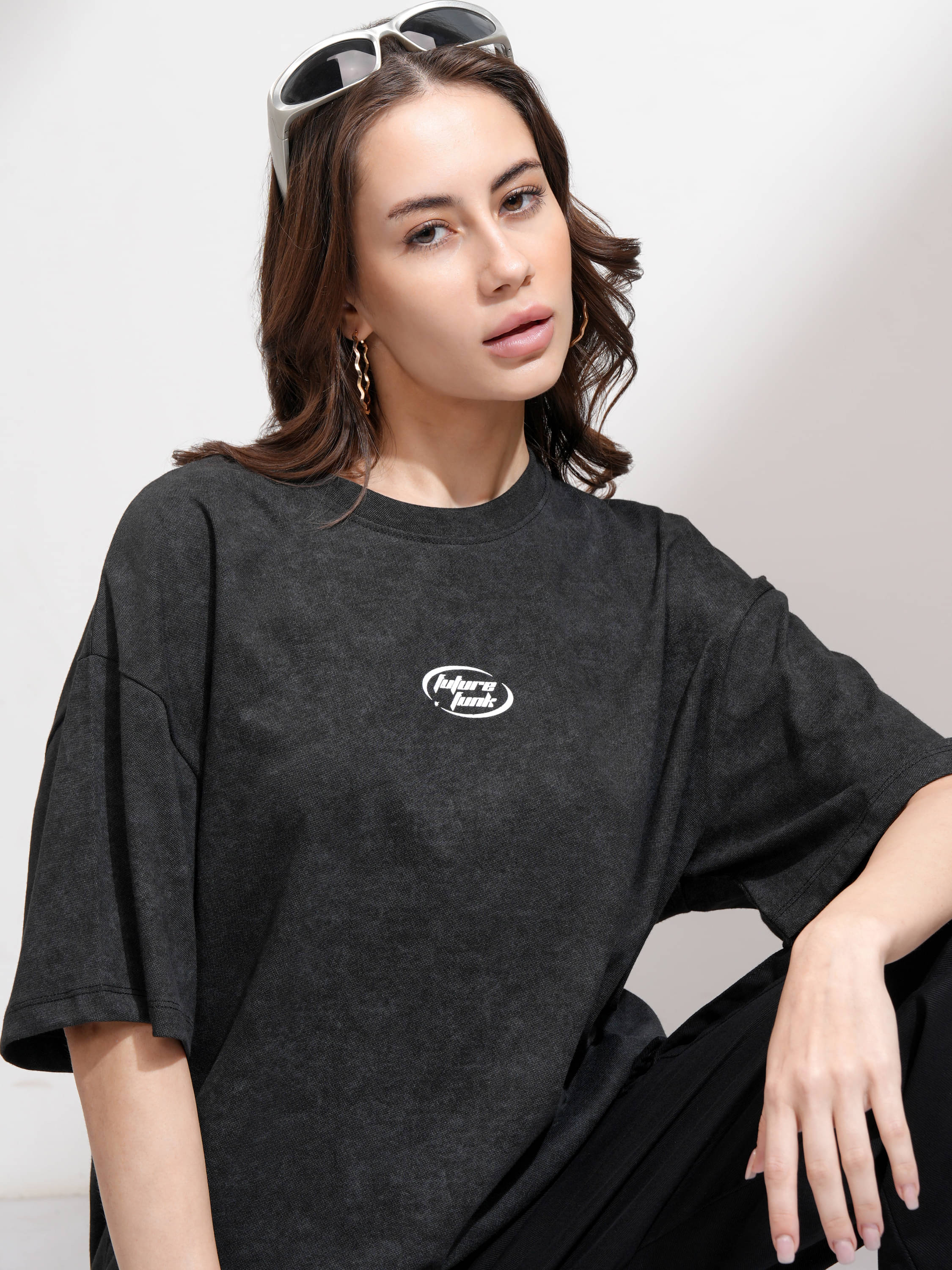 Tokyo Talkies Women Cotton Blend Printed Oversized Fit Round Neck T-Shirt ( Multicolor ) Tokyo Talkies Women Cotton Blend Printed Oversized Fit Round Neck T-Shirt ( Multicolor )