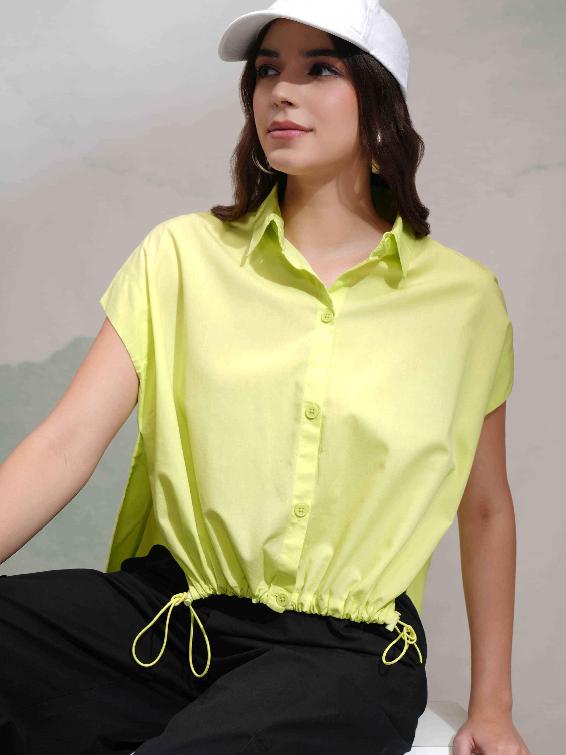     			Tokyo Talkies Women Solid Cotton Shirt ( Green )