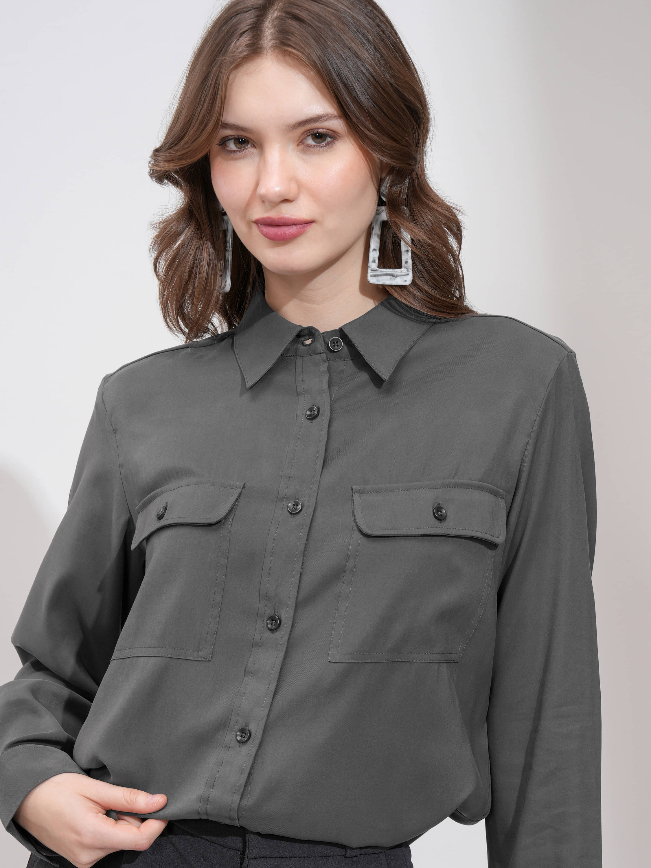     			Tokyo Talkies Women Solid Rayon Shirt ( Brown )