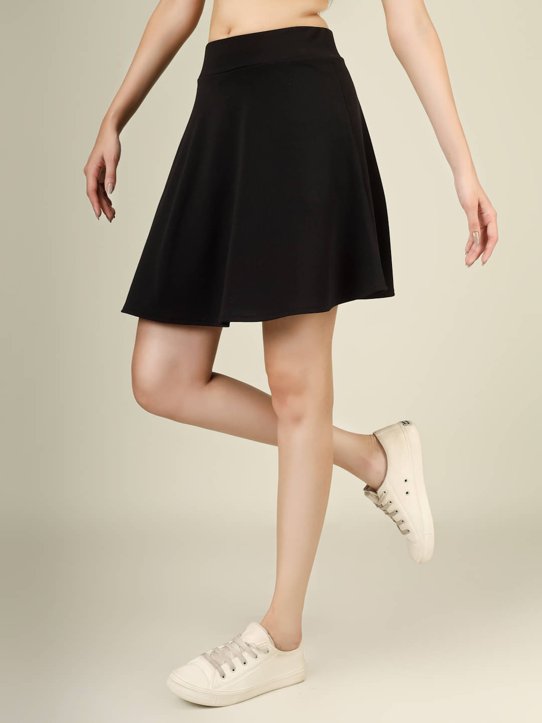     			Yunic29 Black Polyester Women's Flared Skirt ( Pack of 1 )