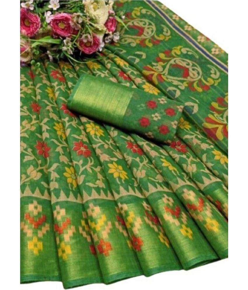     			varutex Net Cut Outs Regular Saree With Unstitched Blouse Piece ( Green )