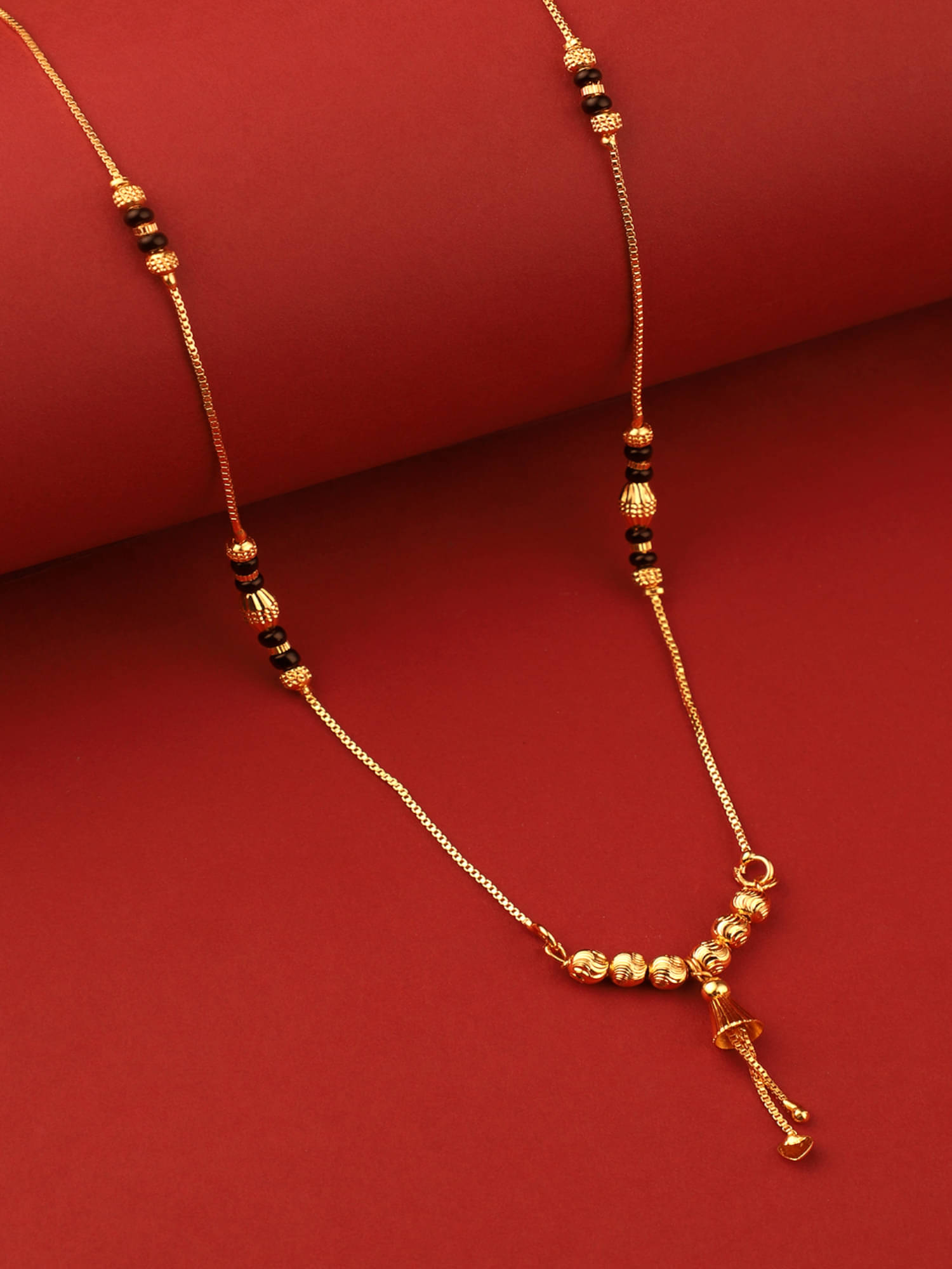     			Bhagya Lakshmi Golden Mangalsutra ( Pack of 1 )