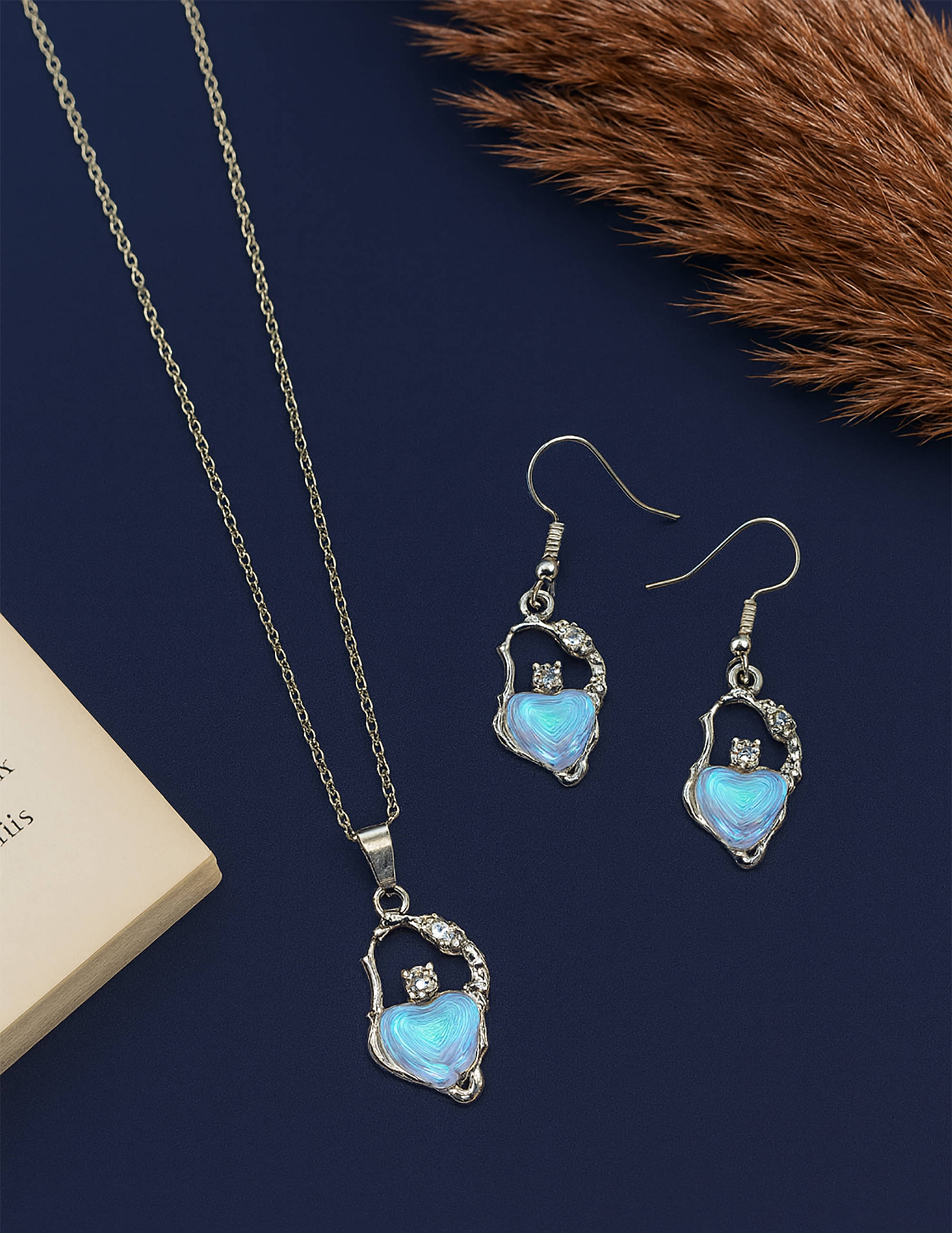     			KRIMO Silver Pendant set ( Pack of 1 )
