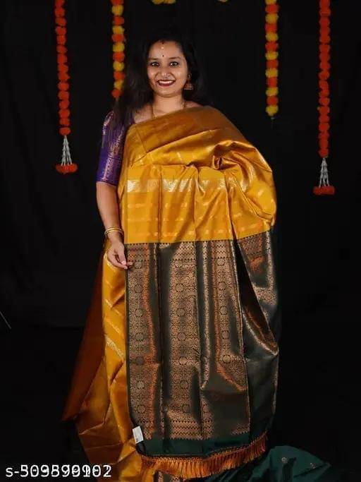     			Kashtbhanjan Silk Solid Regular Saree With Stitched Blouse ( Black )