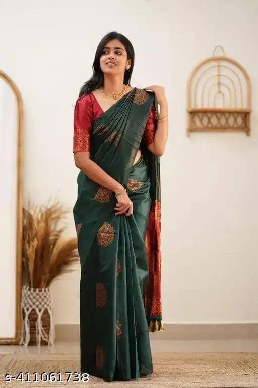     			Kashtbhanjan Silk Woven Design Regular Saree With Stitched Blouse ( Beige )
