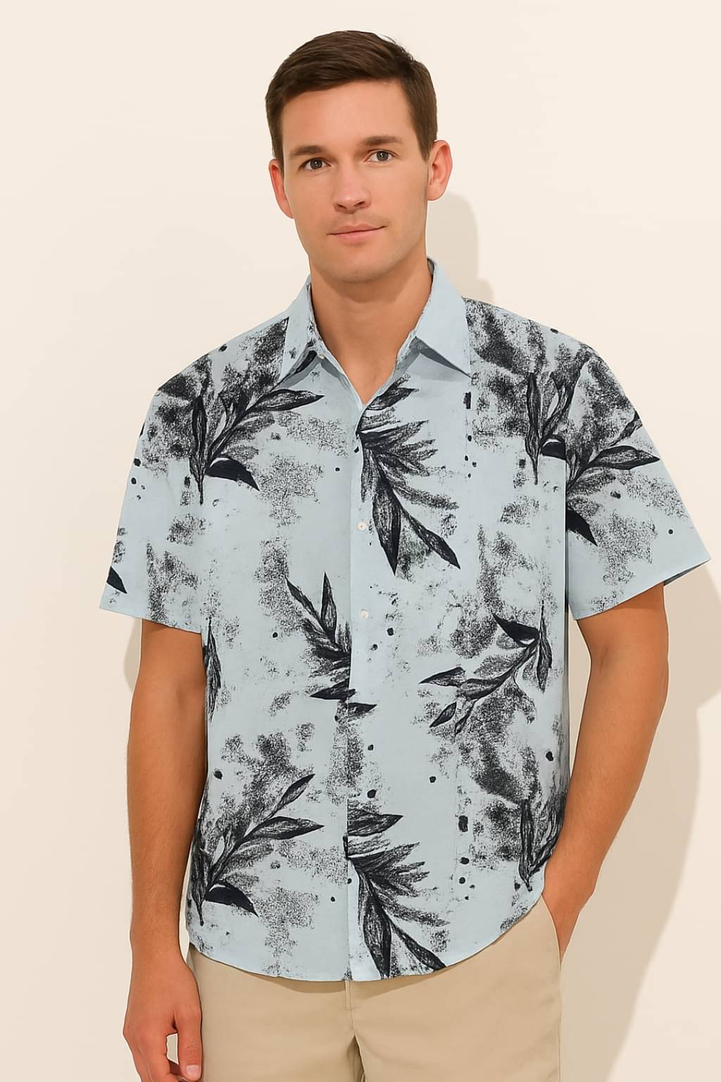     			Leotude Cotton Blend Regular Fit Solids Half Sleeves Men's Casual Shirt - Blue ( Pack of 1 )