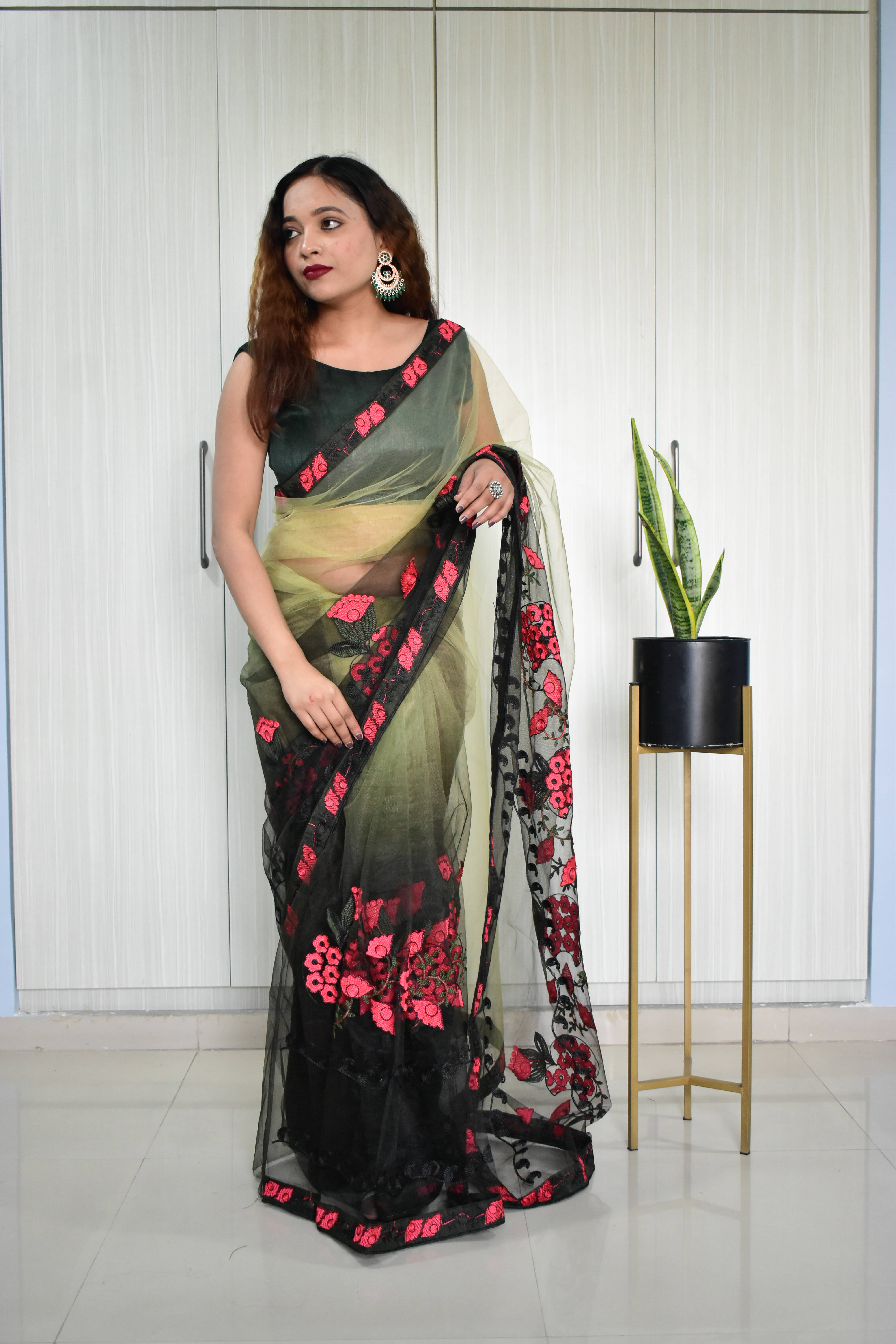     			Nexora Net Printed Bandhani Sarees With Unstitched Blouse Piece ( Black )
