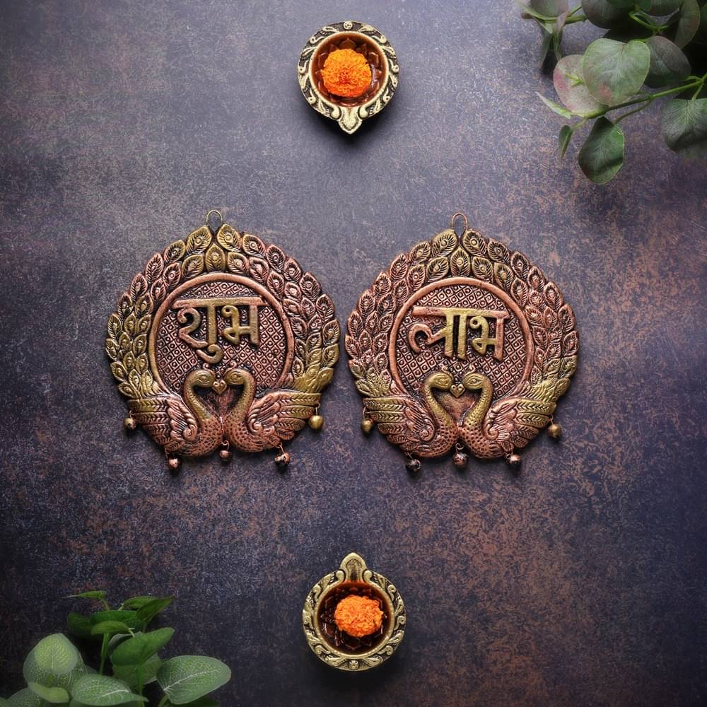    			THE HANDICRAFTIAN Terracotta Designer Diya - Pack of 1