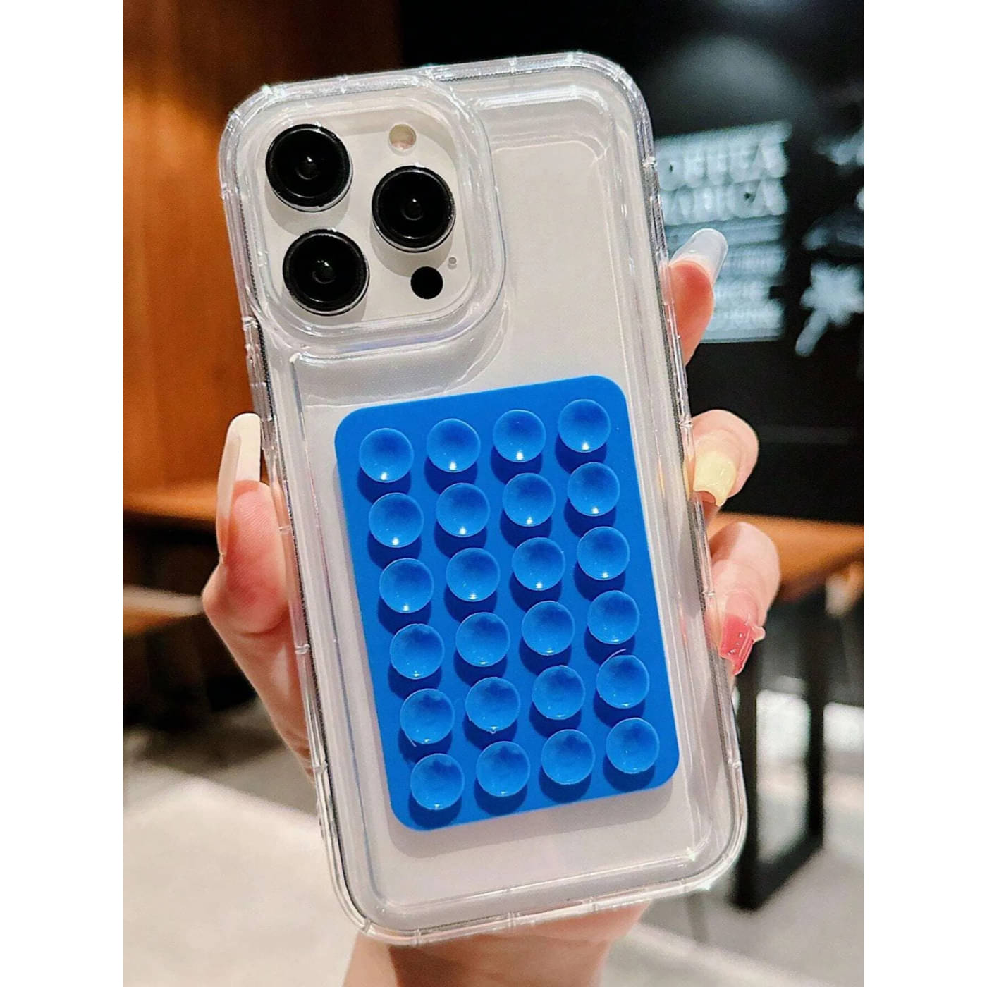     			Universal Suction Phone Case | Silicone Mobile Cover with 24 Strong Suction Cups | Stick on Wall, Mirror, Car, Kitchen & Desk | Hands-Free Stand for Video Calls & Selfies (Multicolor - 1 Pack )