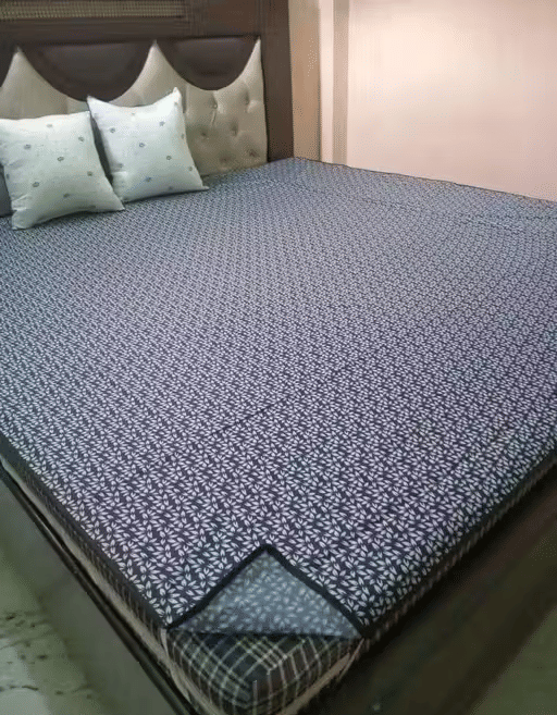     			cpg soft Blue Others Mattress Cover